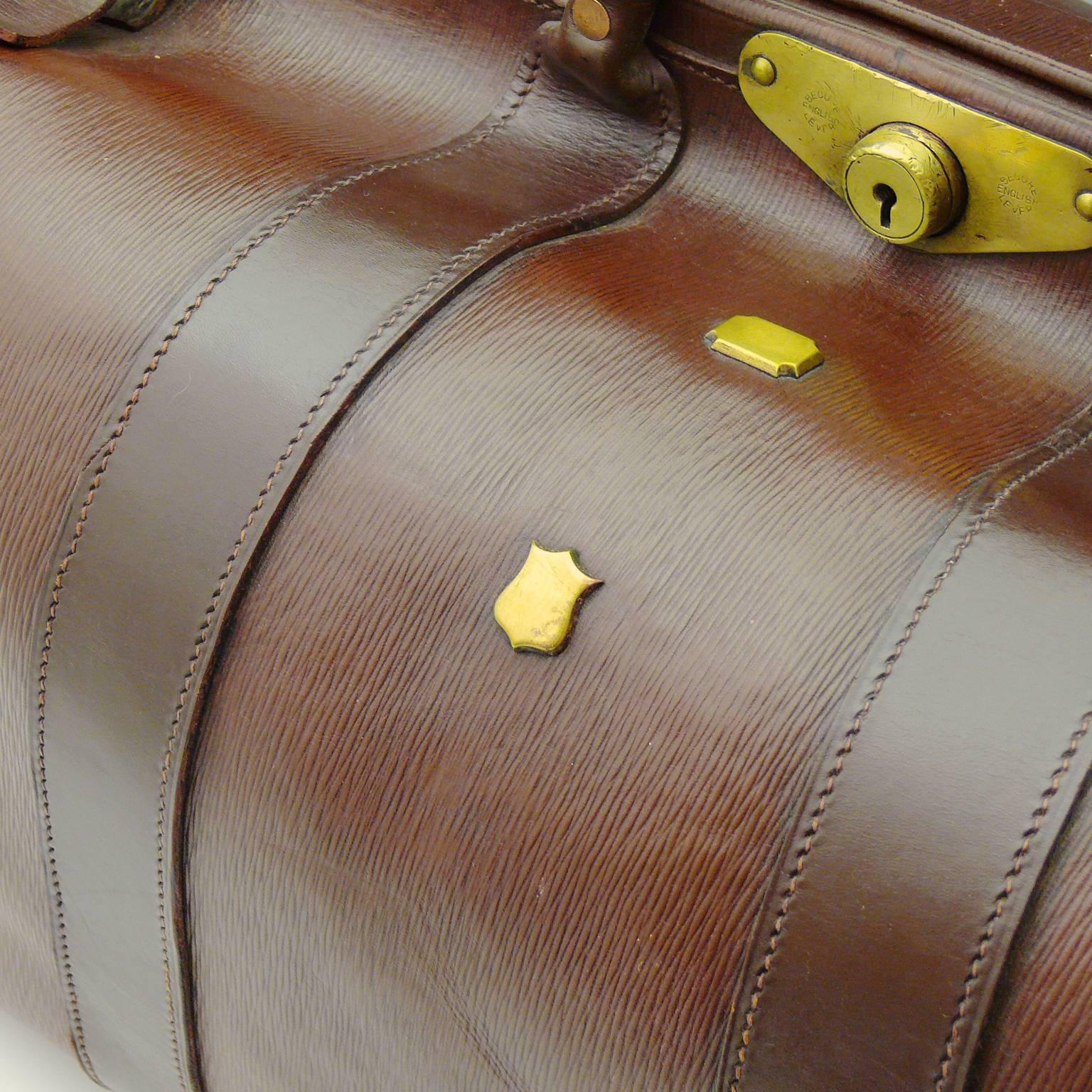 Large Leather Gladstone Bag, circa 1920 In Excellent Condition In London, GB