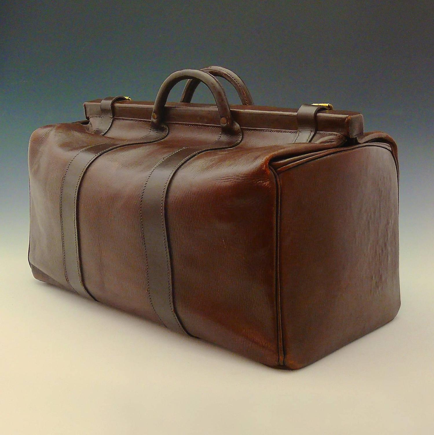 Large Leather Gladstone Bag, circa 1920 at 1stdibs