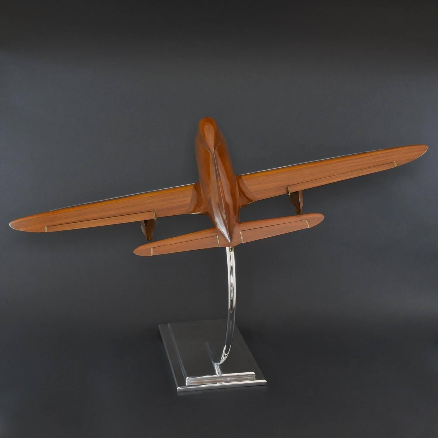 Walnut Wind Tunnel Aircraft Model, c1935 In Good Condition In London, GB