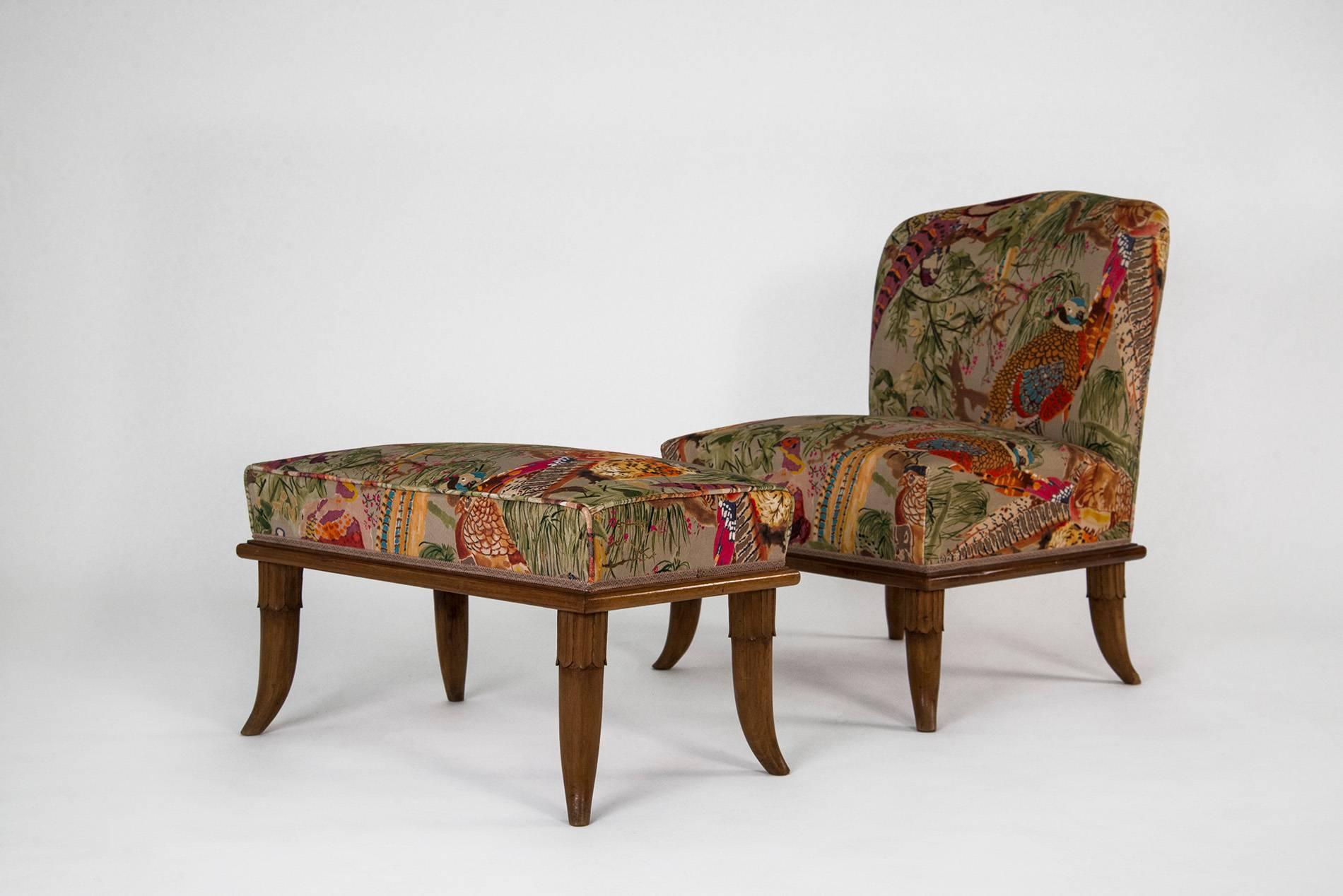 Pair of extraordinary lounge chairs with ottoman designed by Paolo Buffa, manufactured in Italy in the 1940s. Wooden structure, upholstery covered with an exceptional velvet with tropical patterns. Completely restored.