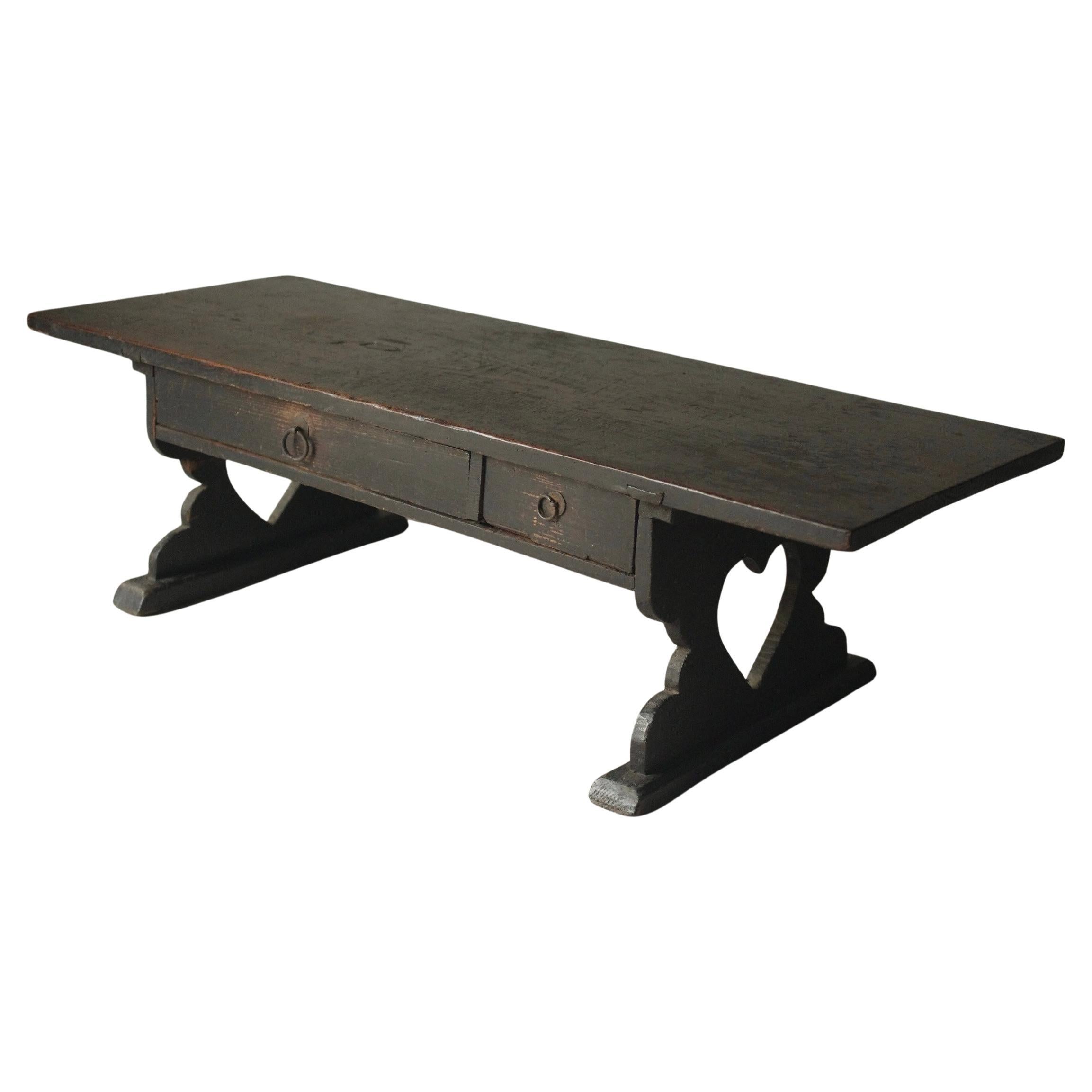 Japanese Antique Low Table / Coffee Table / 1868-1912s / Wabi-sabi Mingei For Sale