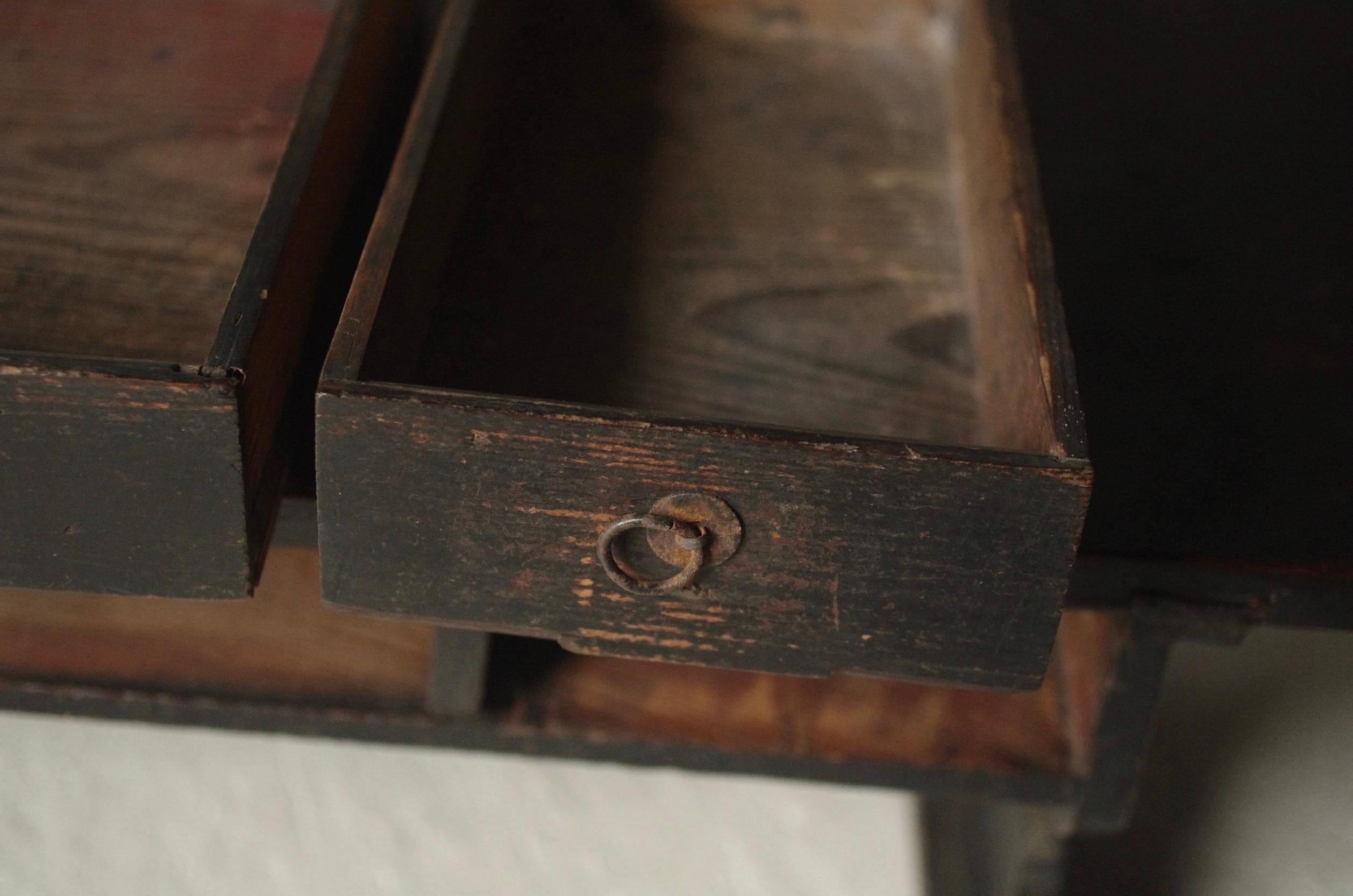 Japanese Antique Low Table / Coffee Table / 1868-1912s / Wabi-sabi Mingei For Sale 8
