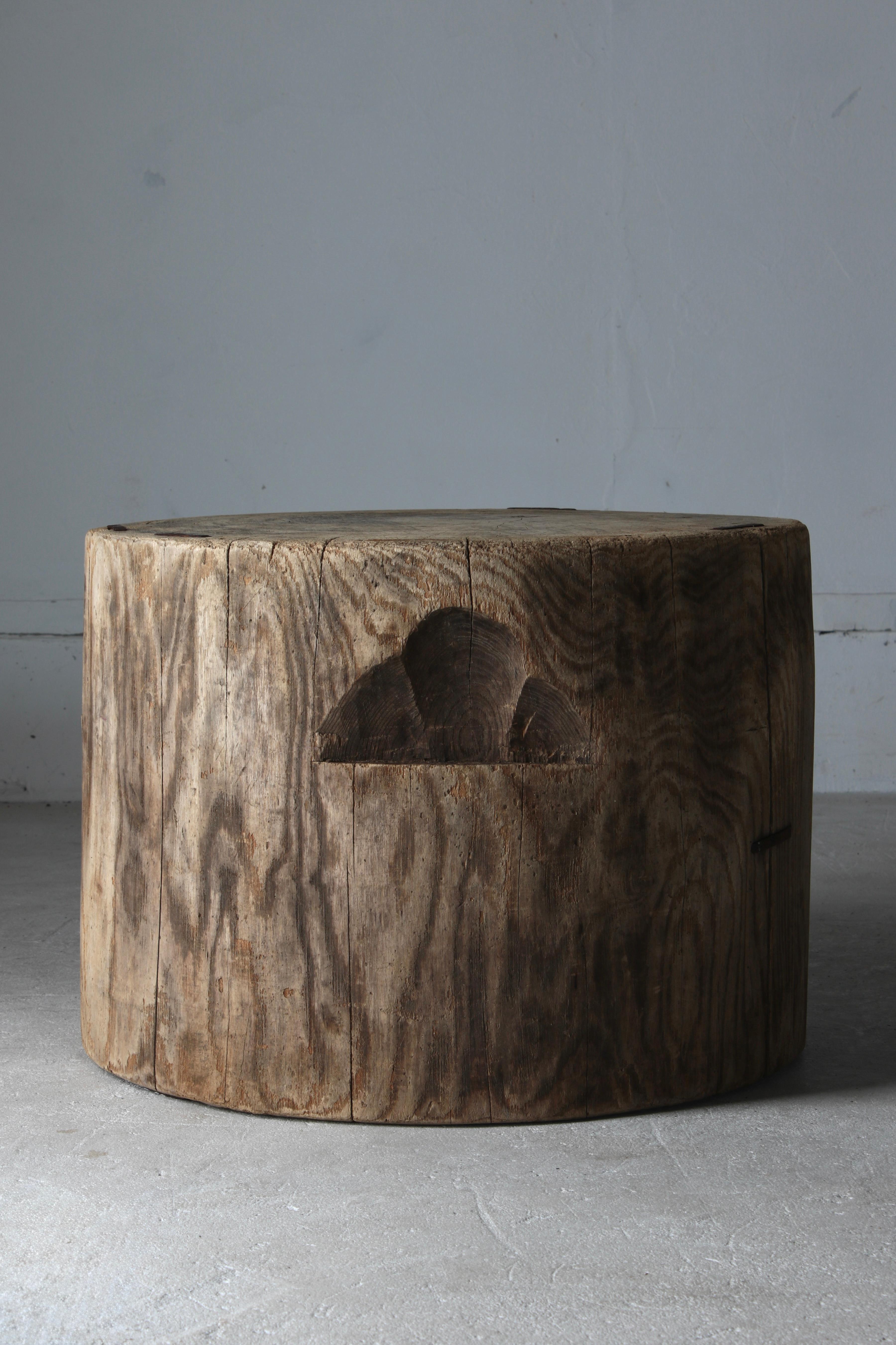 Table basse/ table d'appoint japonaise en bois ancien/ 1868-1912s Wabi-sabi Primitive en vente 4
