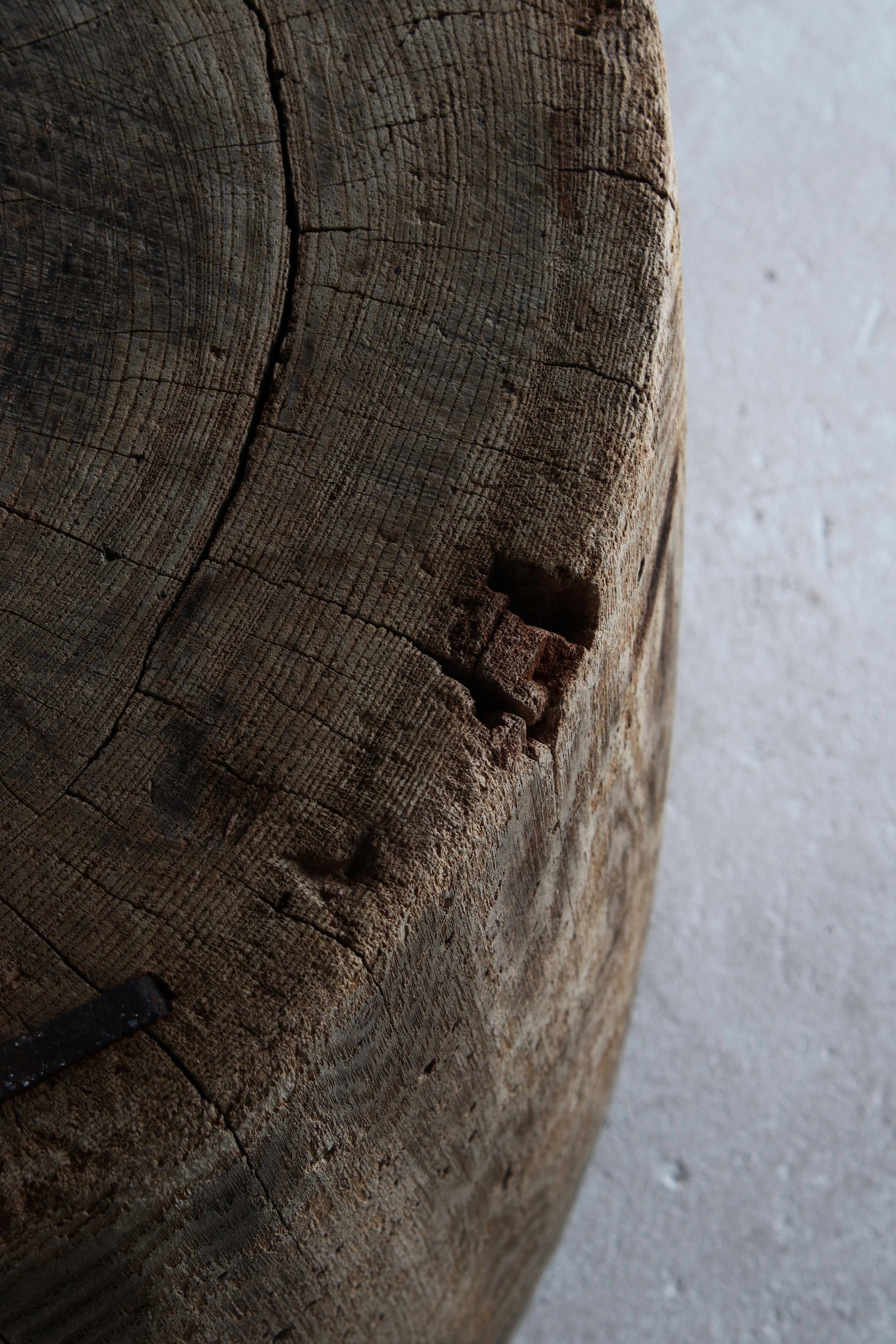 Table basse/ table d'appoint japonaise en bois ancien/ 1868-1912s Wabi-sabi Primitive en vente 1