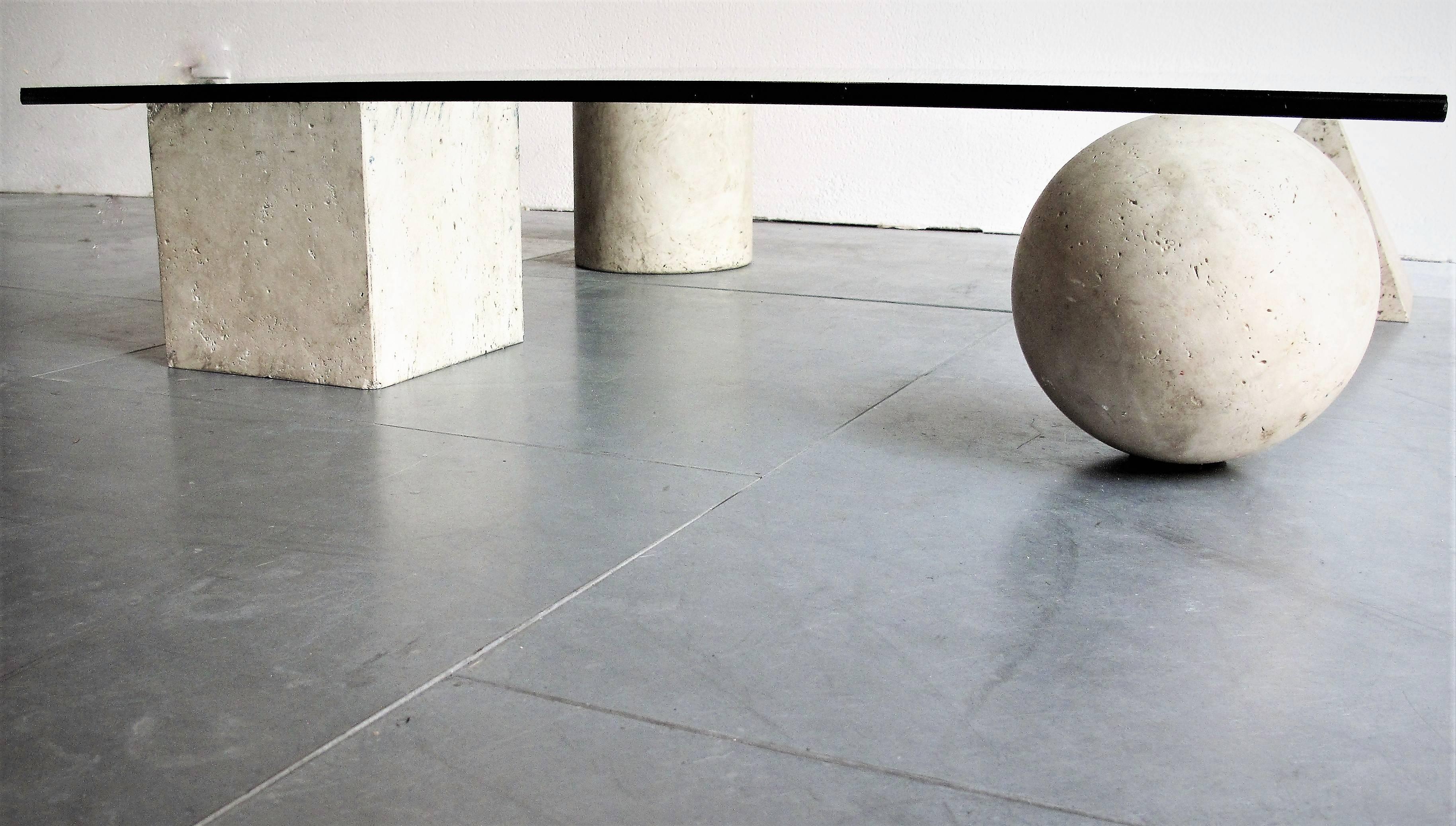 Lella & Massimo Vignelli
Metafora coffee table with travertine and glass 1979
The four elements can be positioned freely for a unique composition.