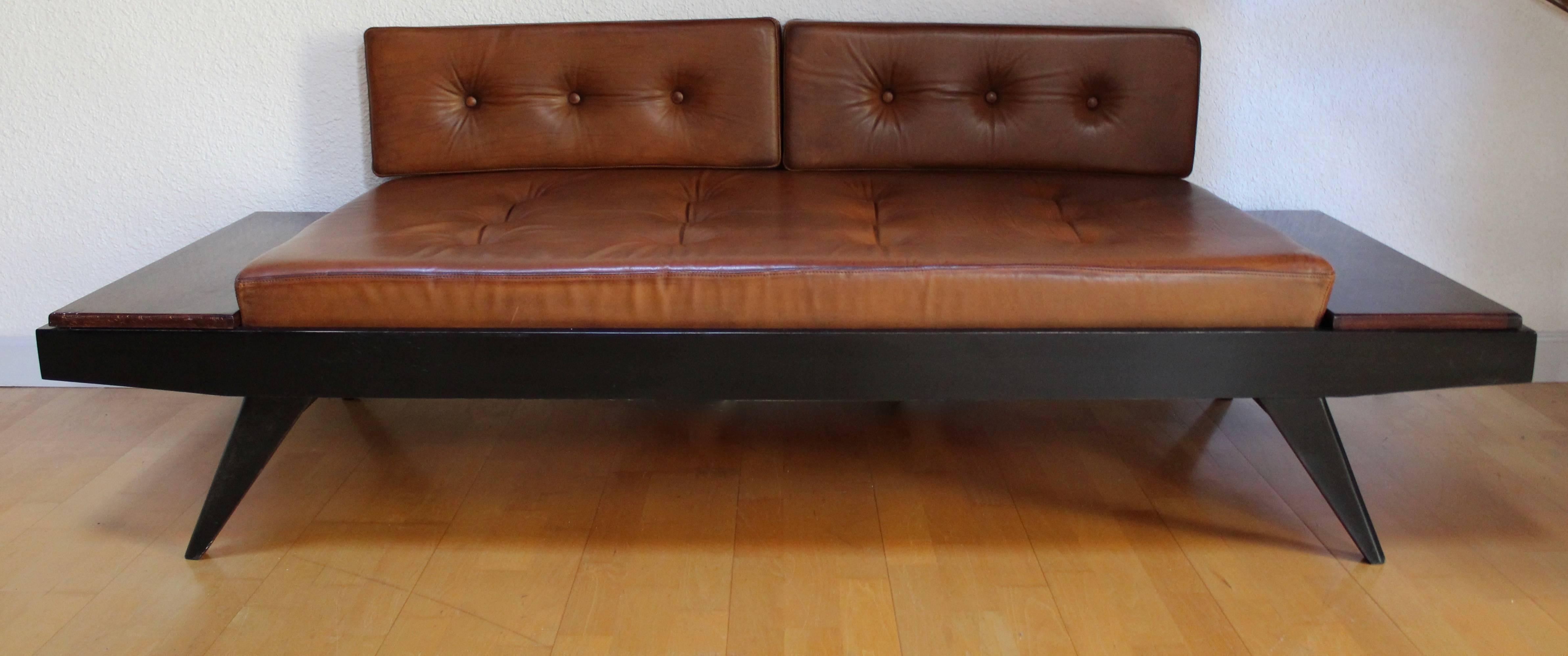 Pierre Guariche Leather Sofa In Good Condition In Grenoble, FR