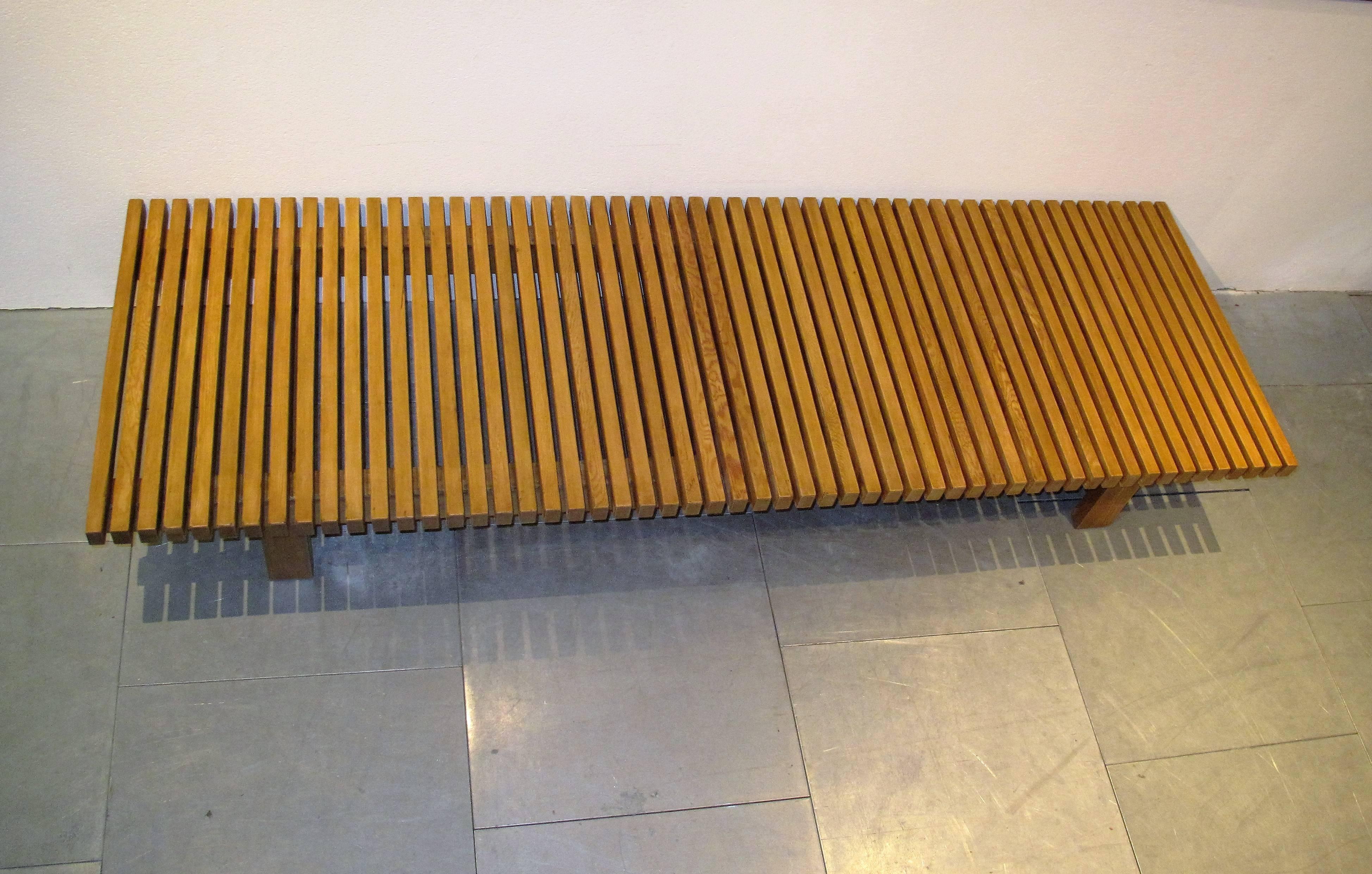 Charlotte Perriand Sofa Daybed from the Arcs Ski Resort, 1968 In Good Condition In Grenoble, FR