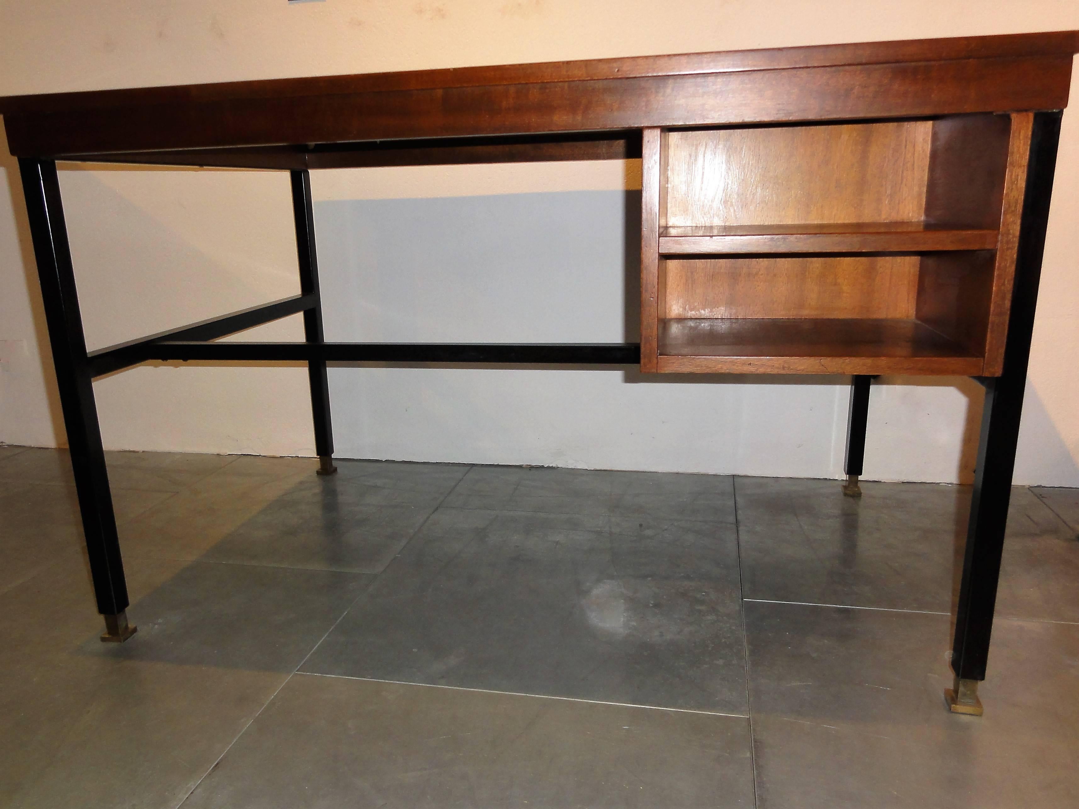 Pierre Guariche Mahogany Desk for Huchers Minvielle In Good Condition For Sale In Grenoble, FR