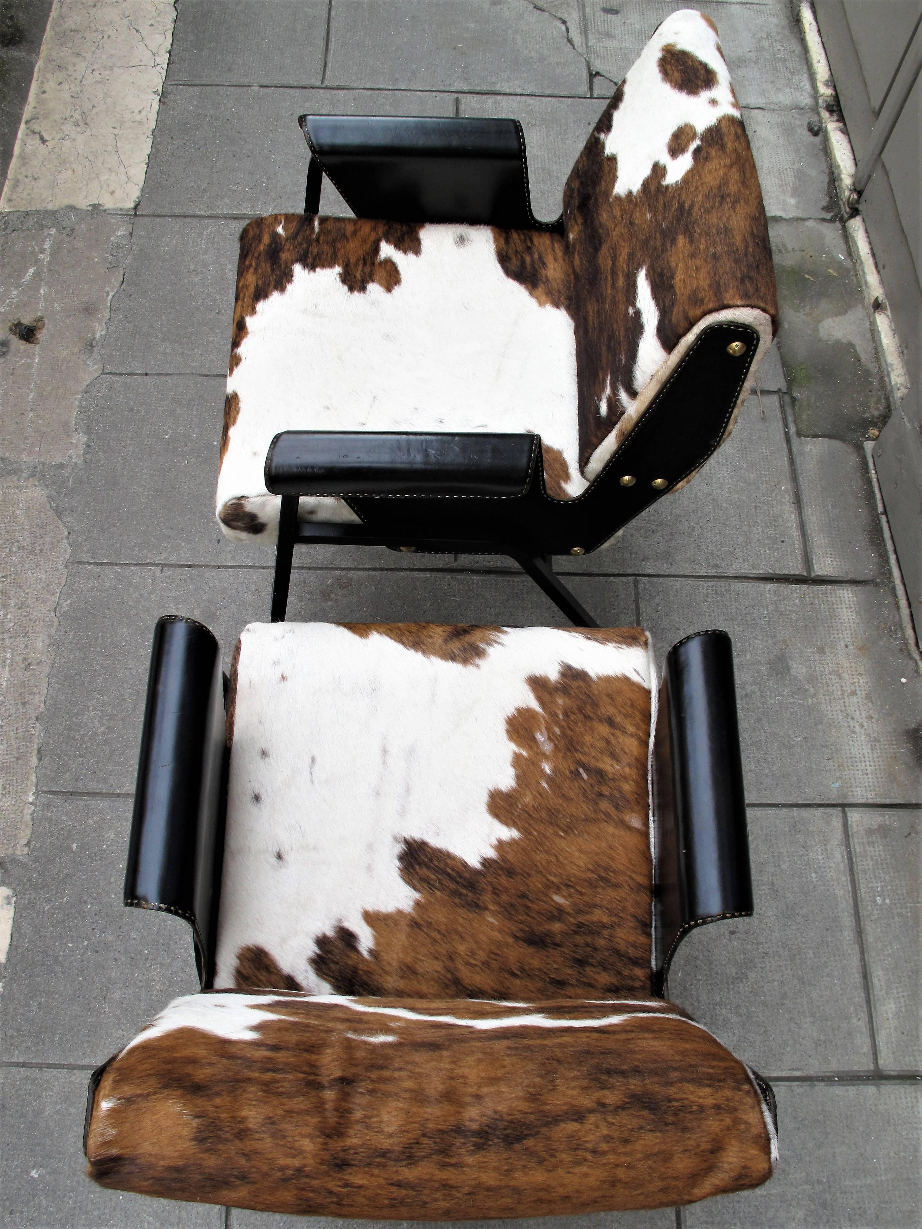 Cowhide Albenga Armchair by Gustavo Pulitzer Finali for Arflex, 1954 For Sale