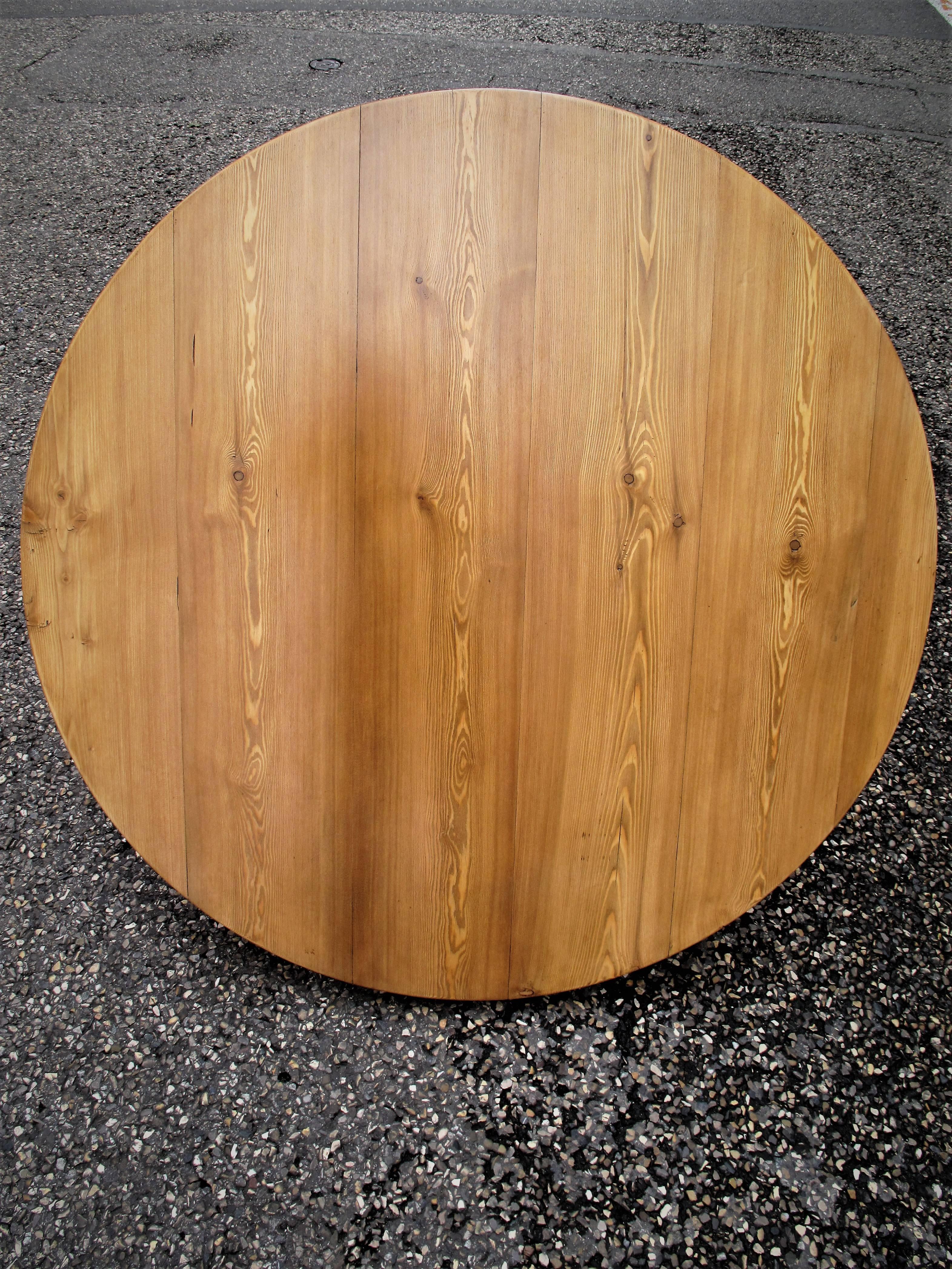 Harlotte Perriand Larch Table from Meribel Les Allues Ski Resort, 1950 In Good Condition In Grenoble, FR