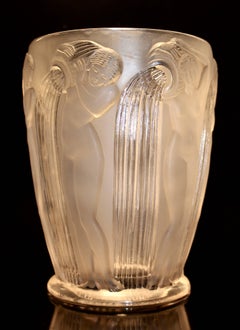 René Lalique Vase "Danaides"