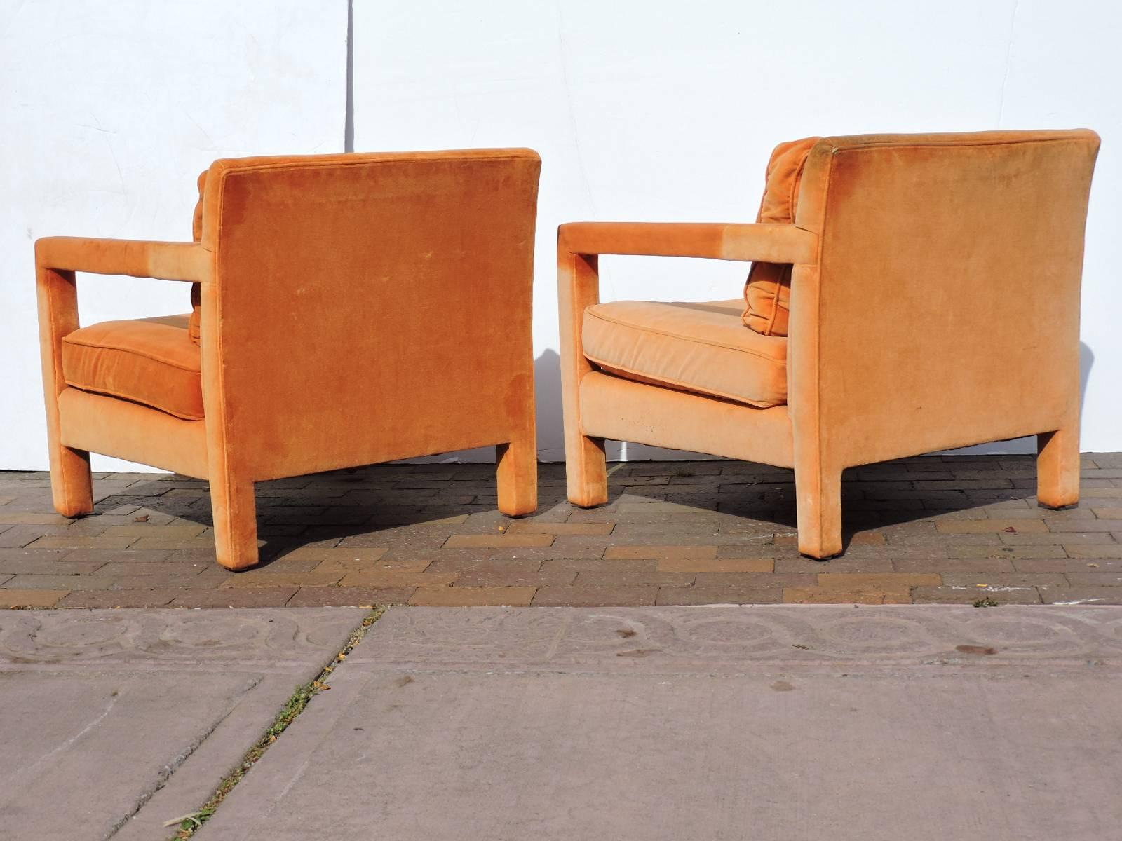 Orange Upholstered Parsons Lounge Chairs in the style of Milo Baughman  In Good Condition In Rochester, NY