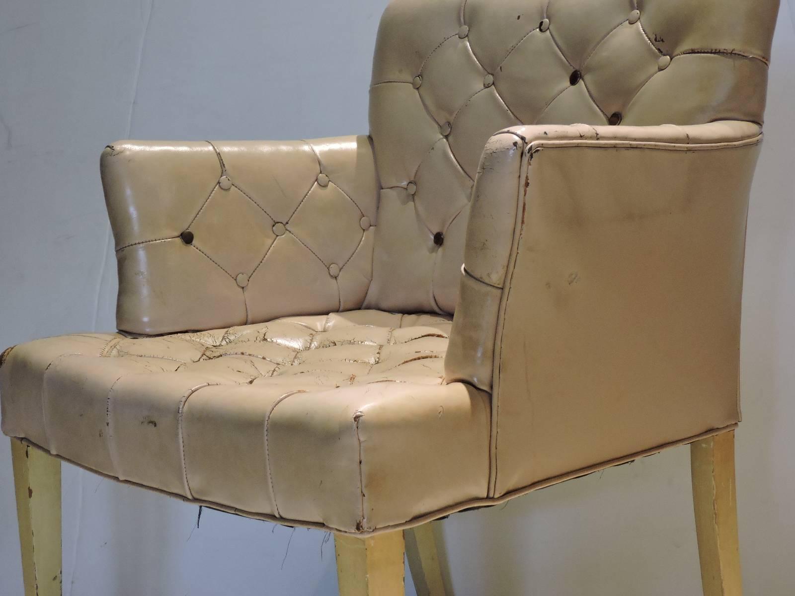 1940s Regency Pink Leather Button Tufted Chair In Distressed Condition In Rochester, NY