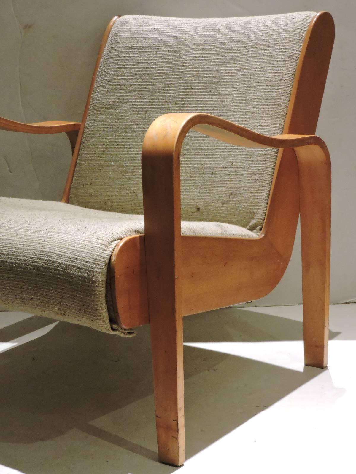 Unusual Thonet Bentwood Lounge Chair 1
