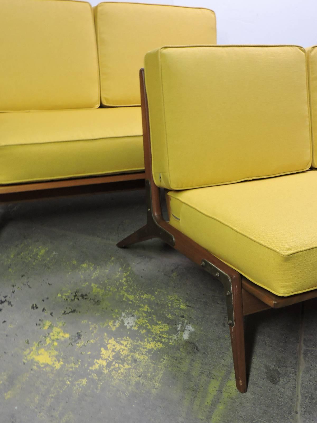 Sectional Z Sofa by Poul Jensen for Selig at 1stDibs selig z chair