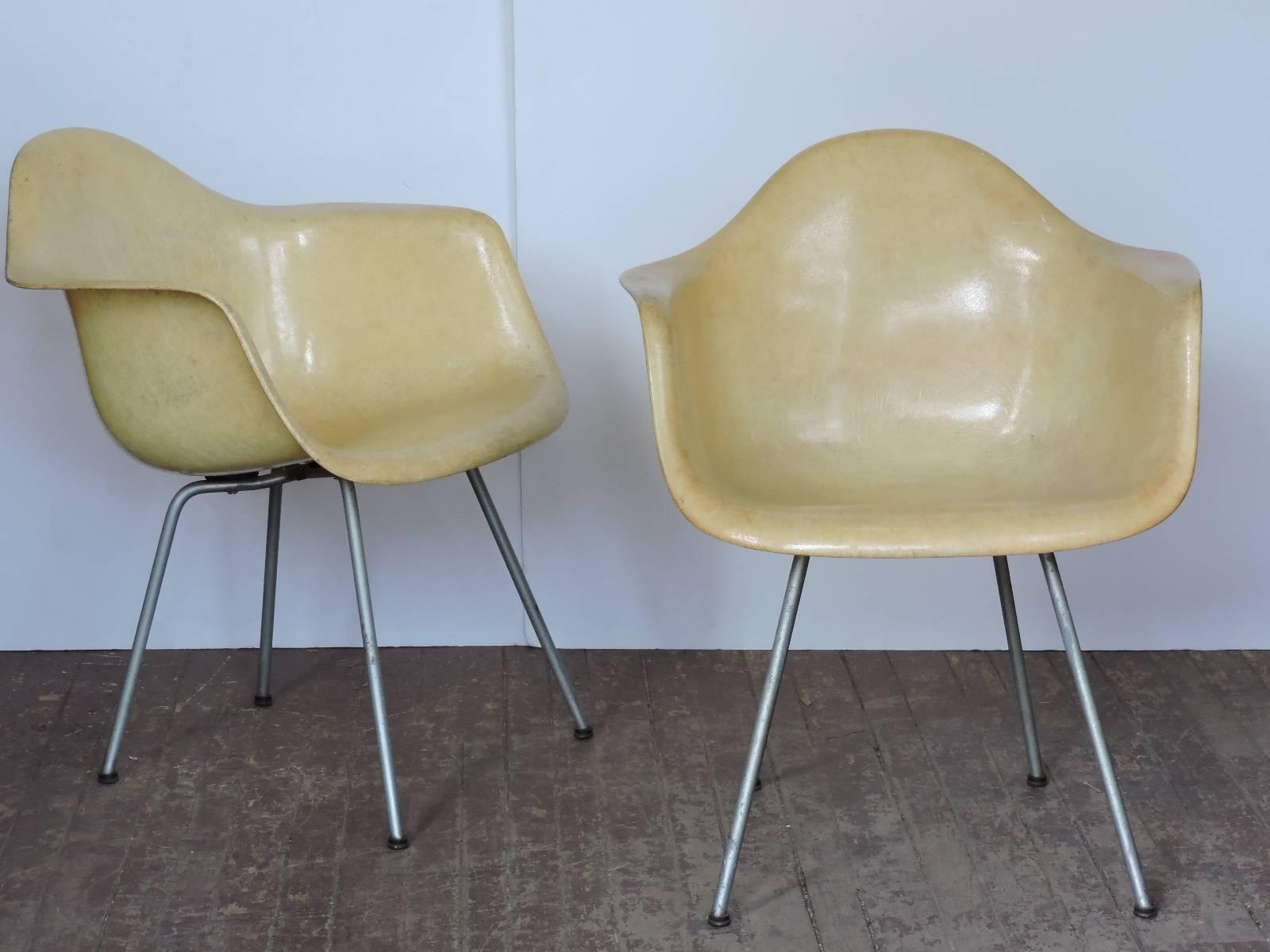 Eames Rope Edge Armchairs Zenith Herman Miller In Good Condition In Rochester, NY