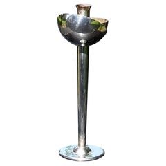 Candelabro postmoderno in argento placcato degli anni ’80, realizzato da David Palterer per Swid Powell
