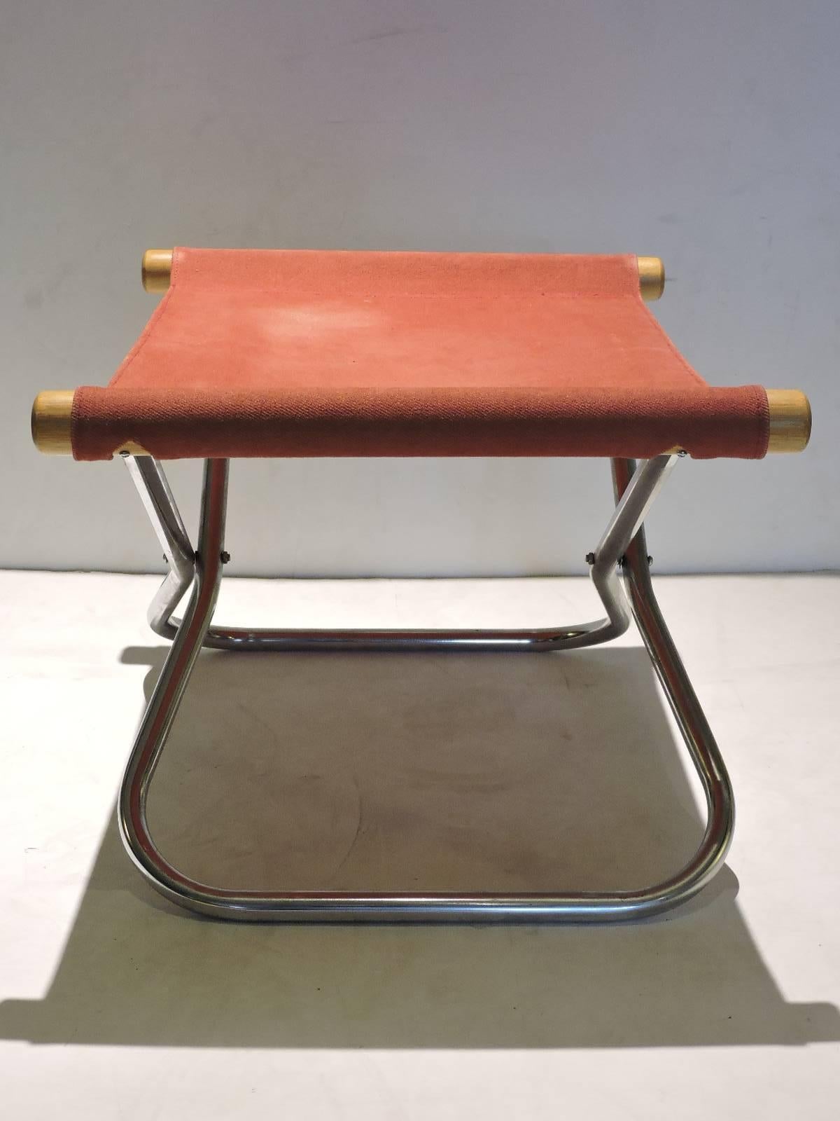 Mid-20th Century Japanese Modernist Folding Ottoman by Takeshi Nii In Good Condition In Rochester, NY