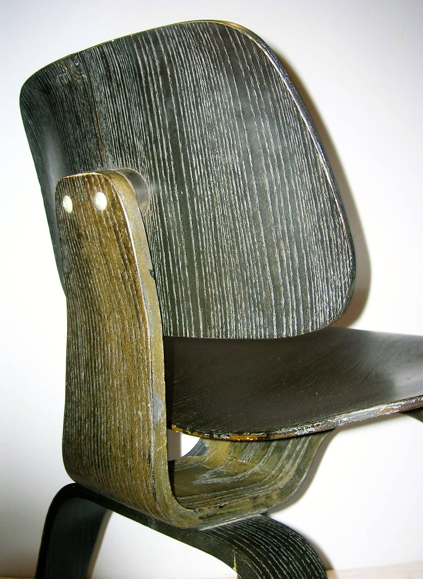 American  Early Eames DCW Chair Black Aniline