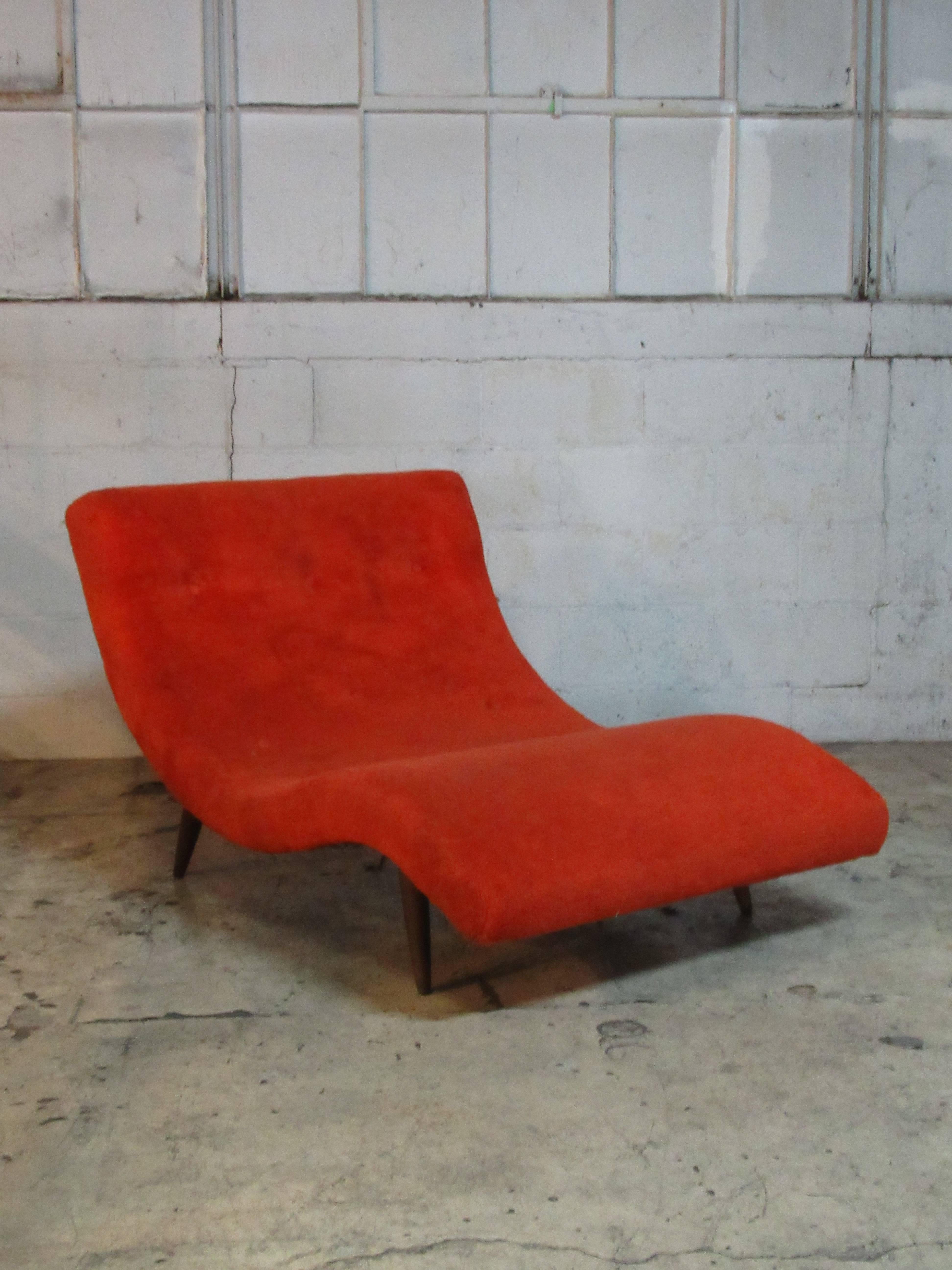 20th Century  Chaise Lounge Adrian Pearsall