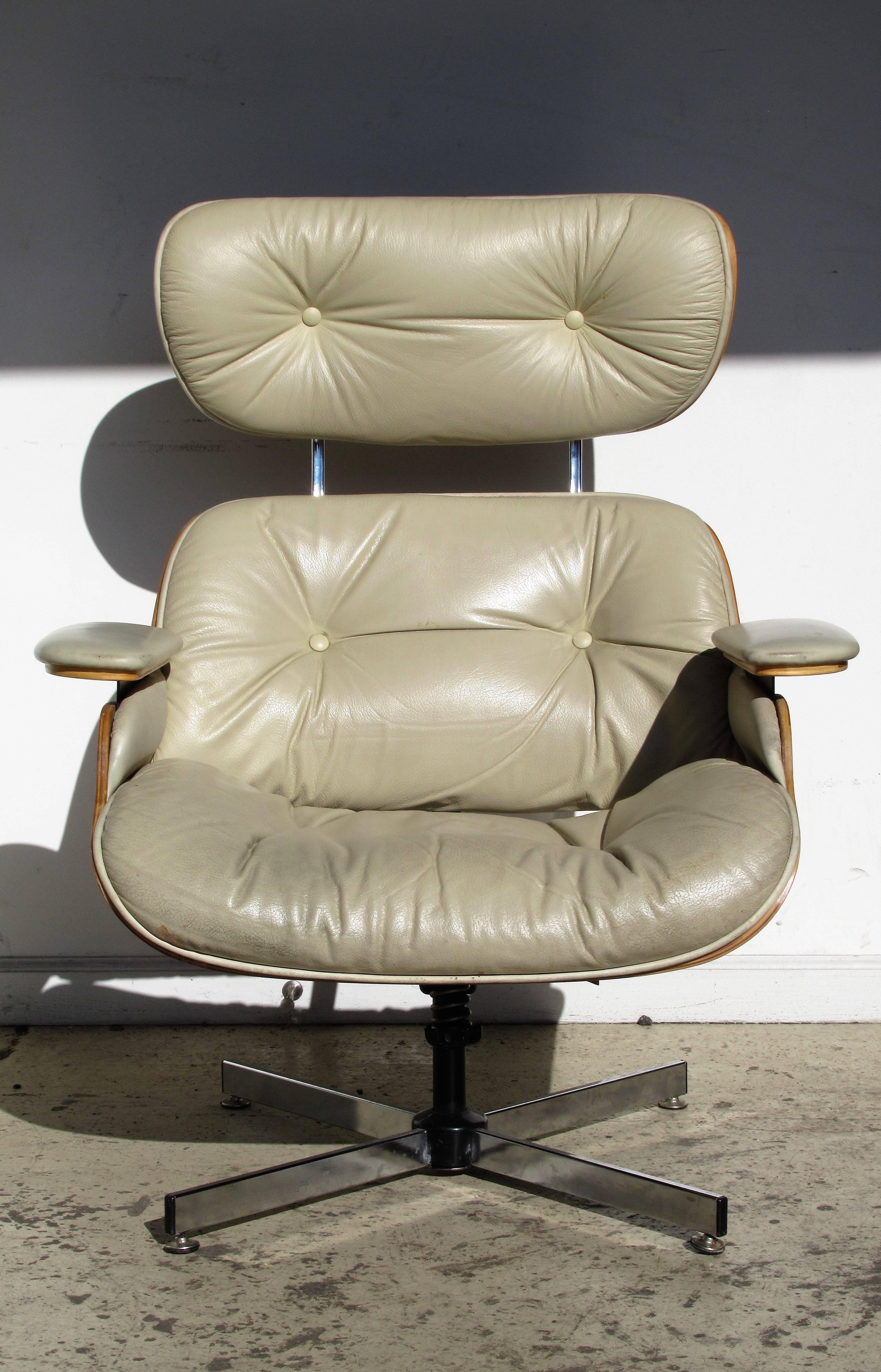 American Plycraft Lounge Chair George Mulhauser