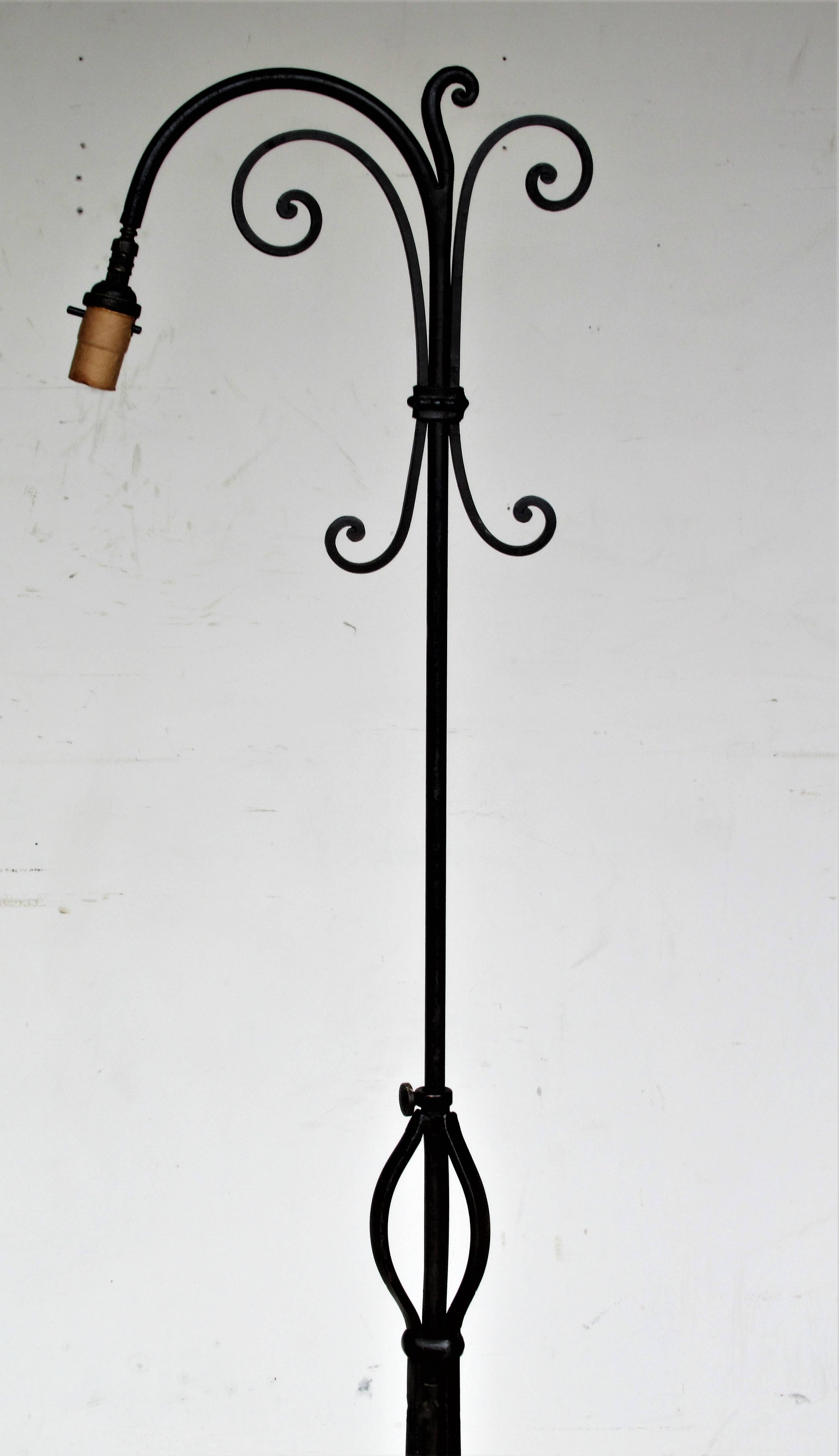 Arts and Crafts Hand-Wrought Iron Floor Lamp