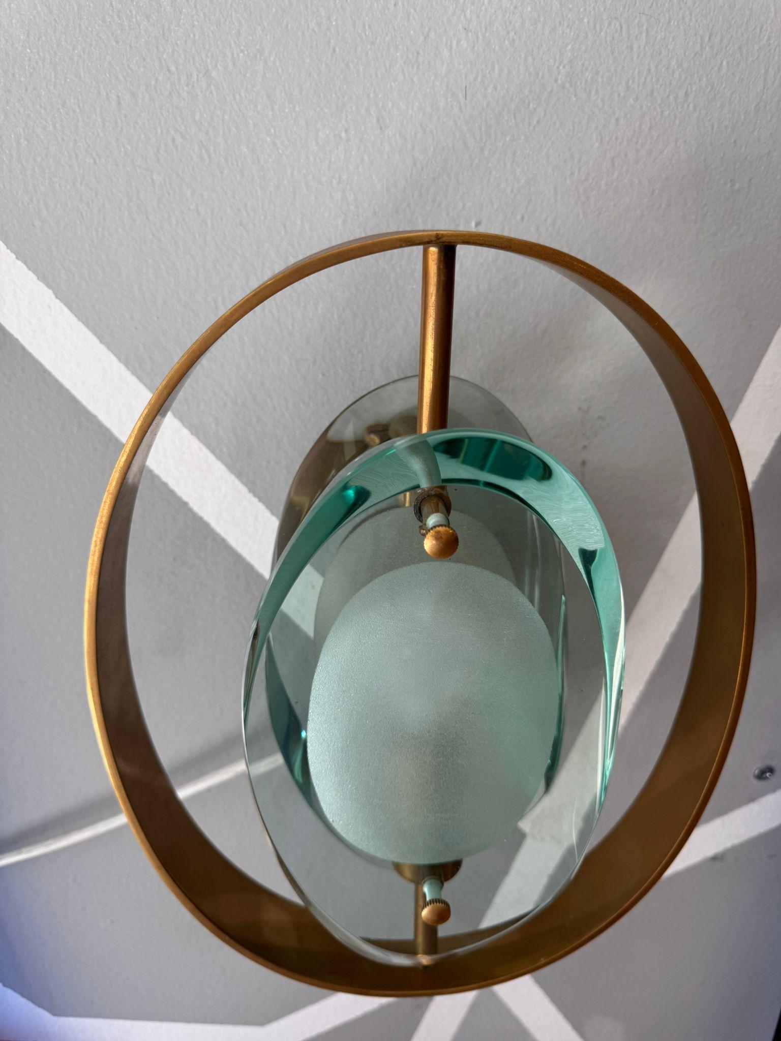 Coppia di lampade da parete Max Ingrand per Fontana Arte in vendita 9