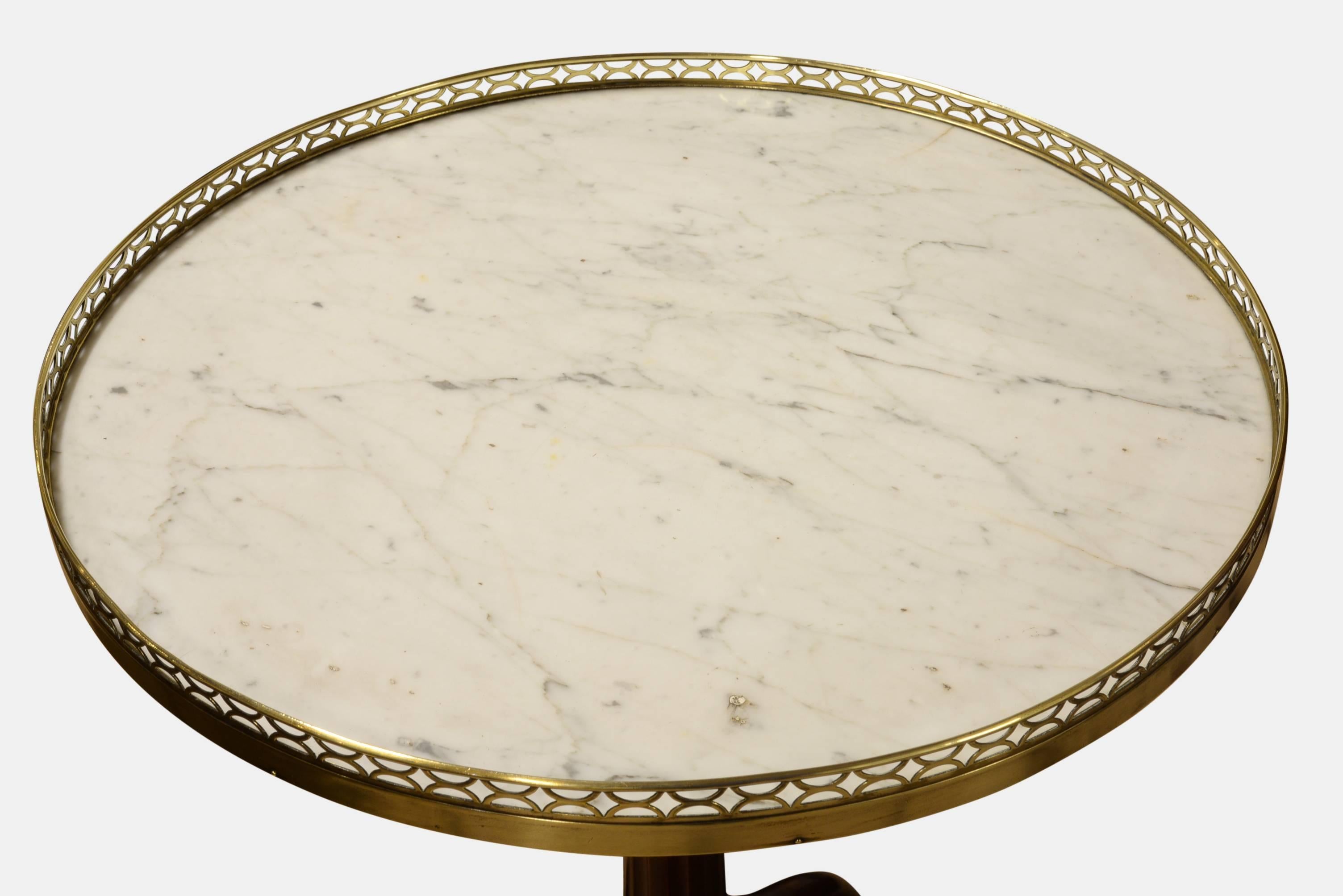 18th Century Circular French Gueridon Table with Marble Top