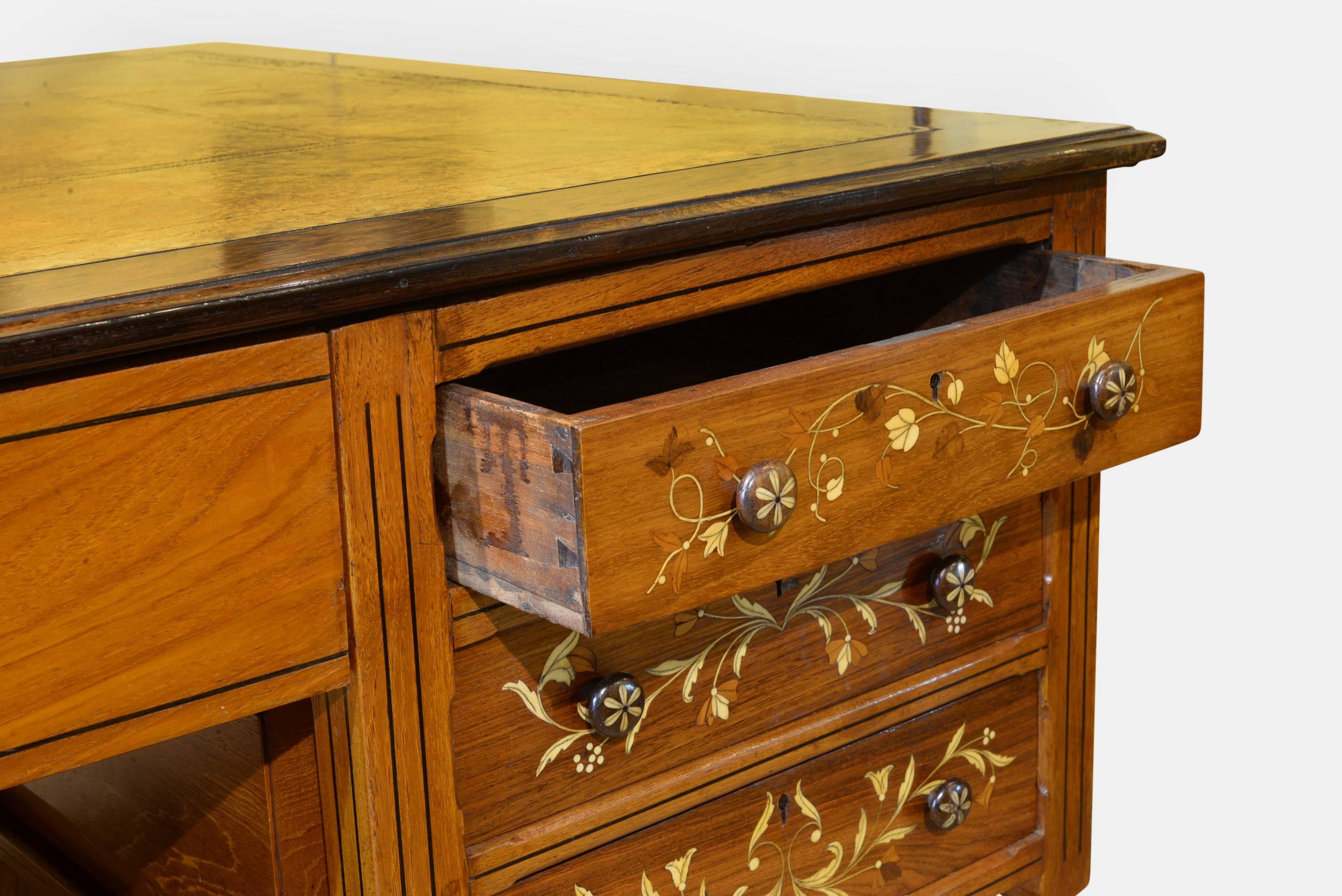 19th Century Anglo-Indian Hardwood Partners Desk For Sale 1