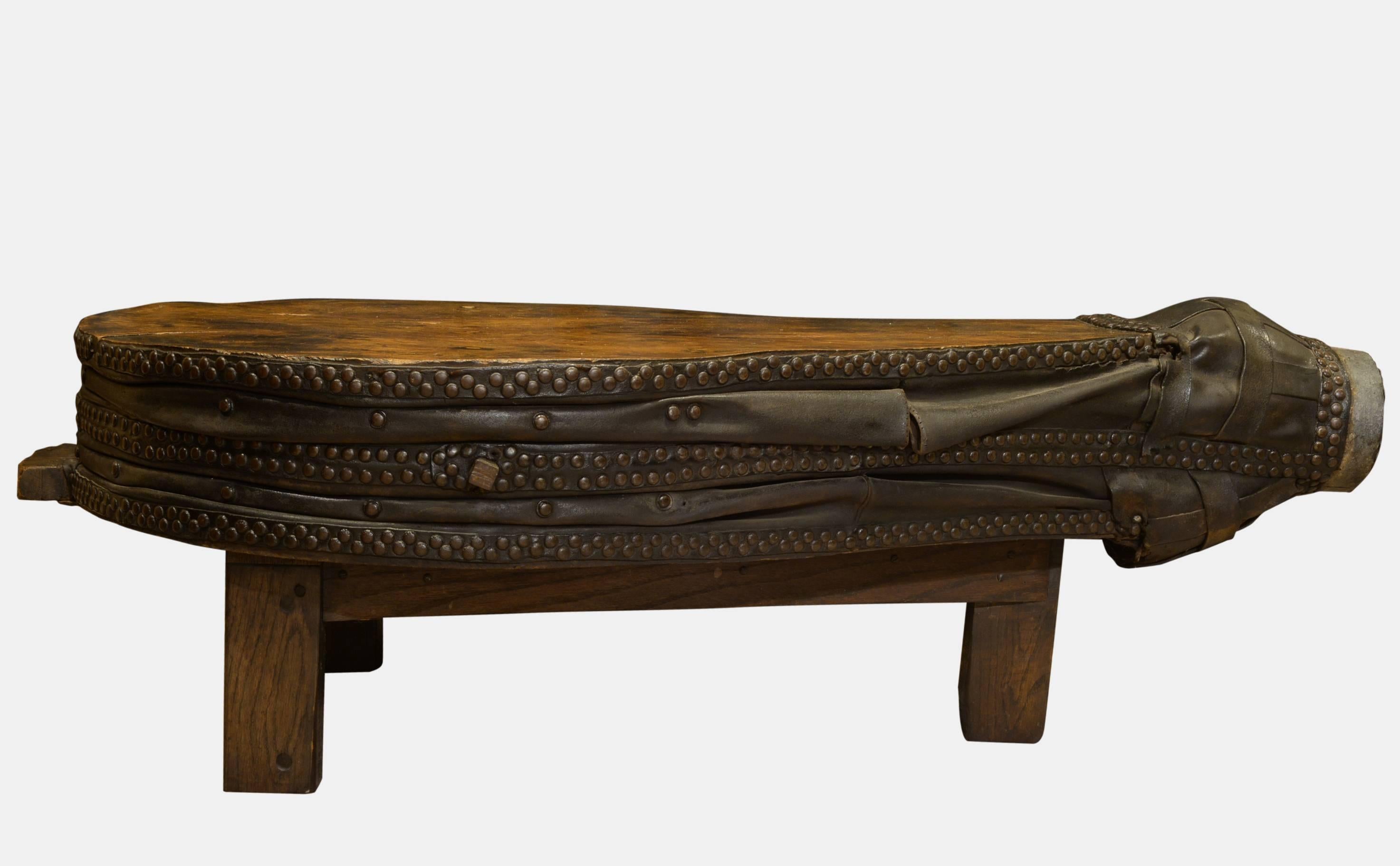 Victorian Elm Bellows Coffee Table In Excellent Condition In Salisbury, GB
