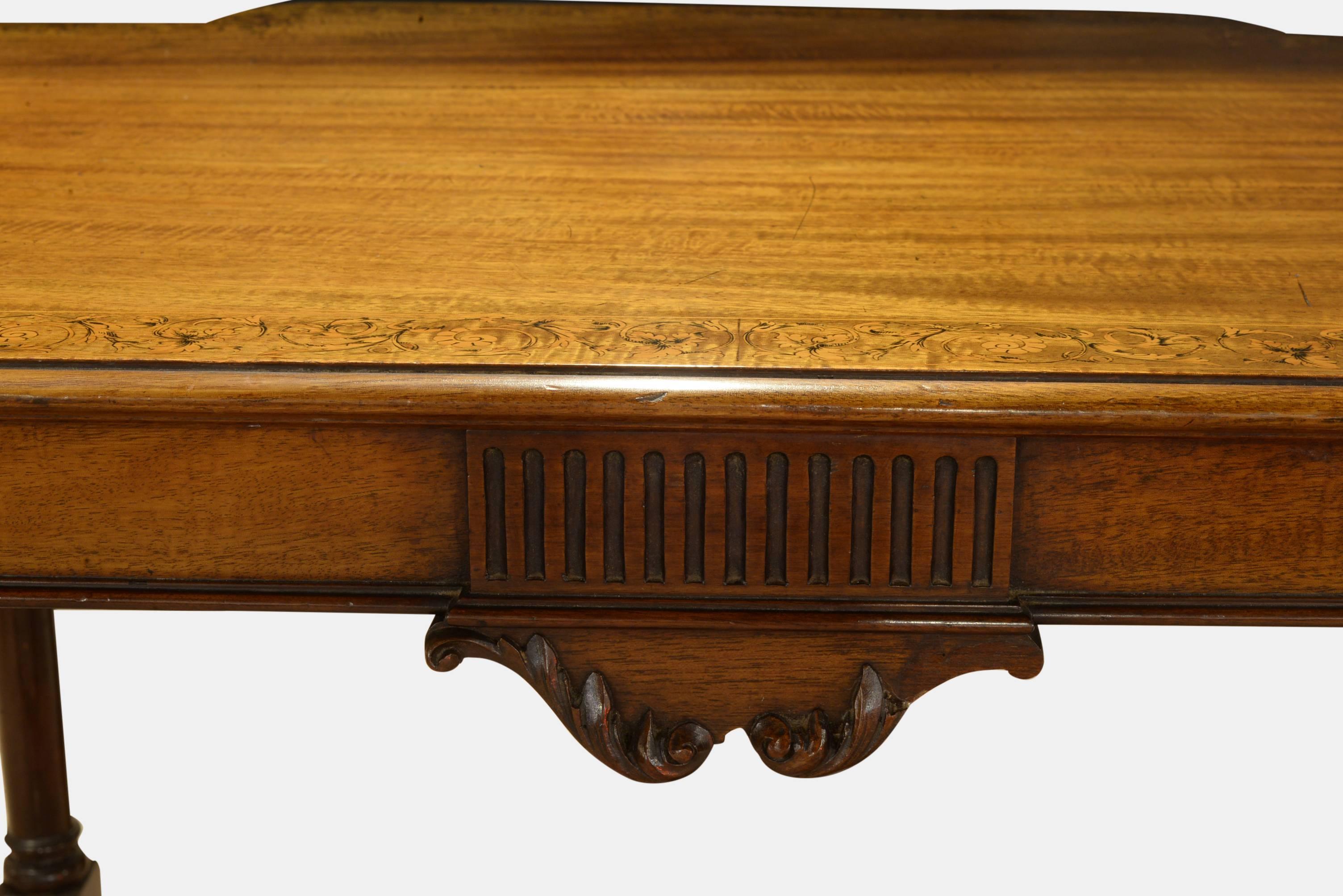 19th Century Early Victorian Mahogany Centre Table