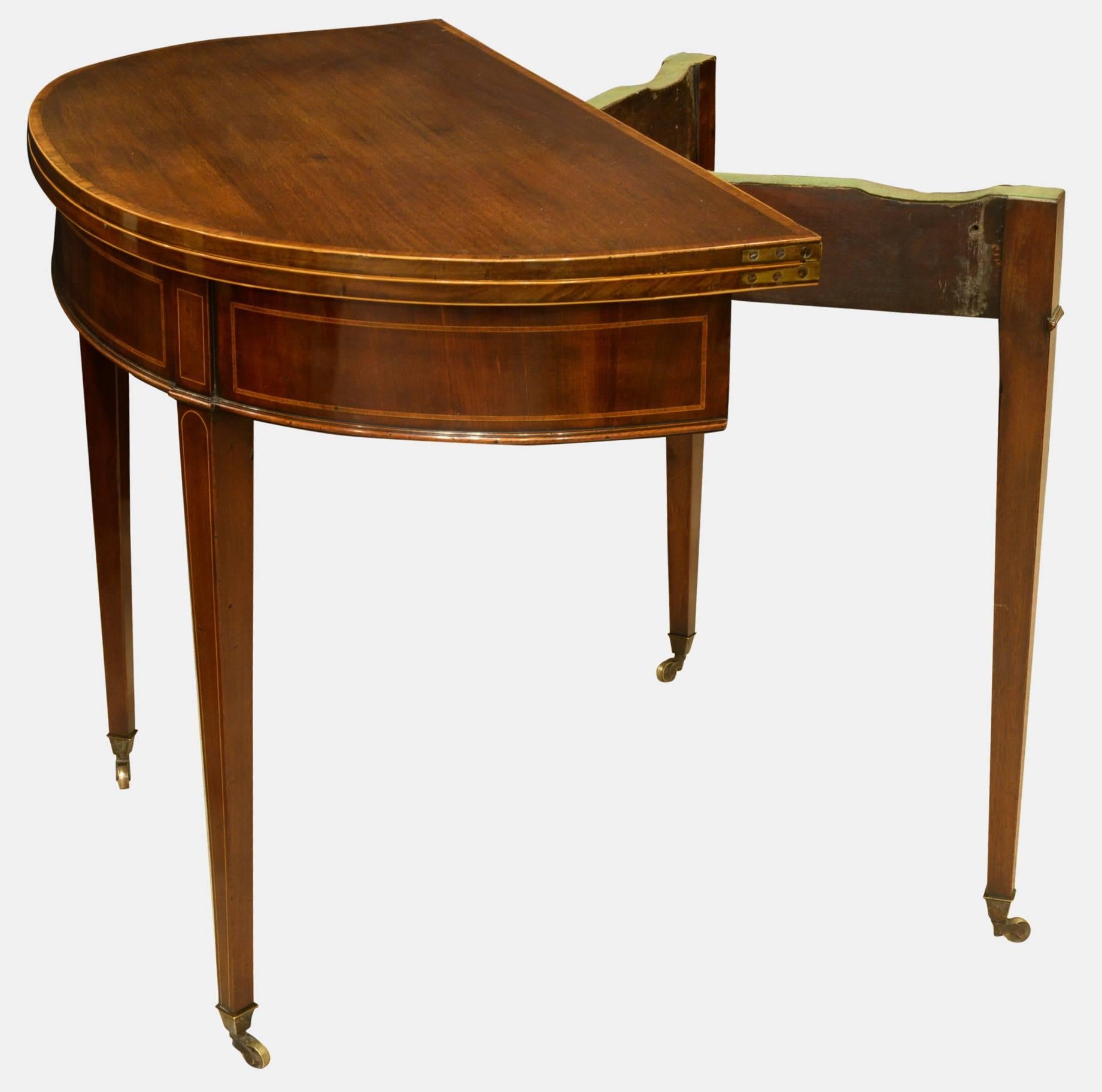 Georgian Mahogany and Kingwood Demilune Card Table In Excellent Condition In Salisbury, GB