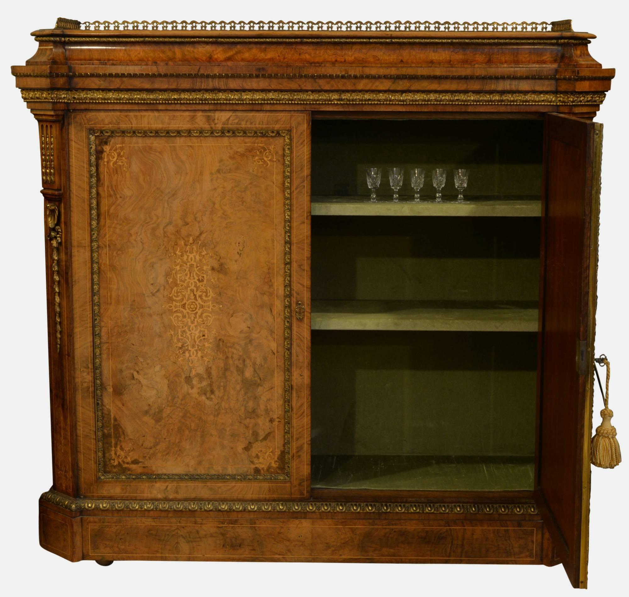 19th Century Quality Victorian Burr Walnut Cabinet
