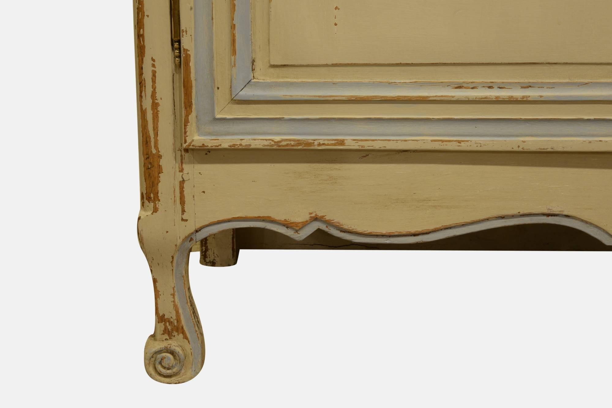 19th Century French Armoire 4