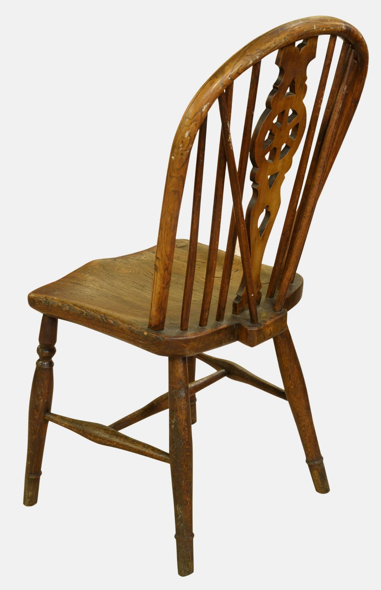 Elm and Ash Wheelback Single Chair In Excellent Condition In Salisbury, GB