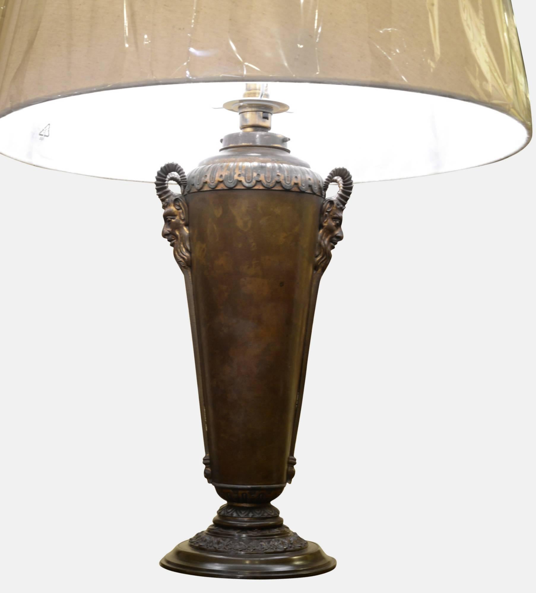 19th Century Bronzed and Gilt Metal Faust Lamp 1