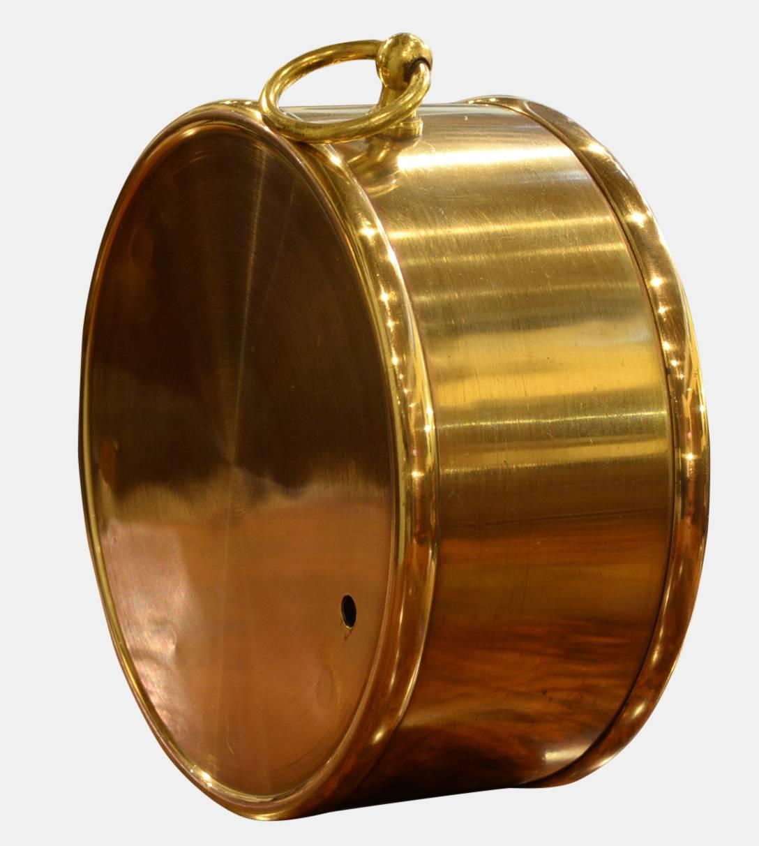 Victorian Vidie Style Brass Cased Aneroid Barometer In Excellent Condition In Salisbury, GB