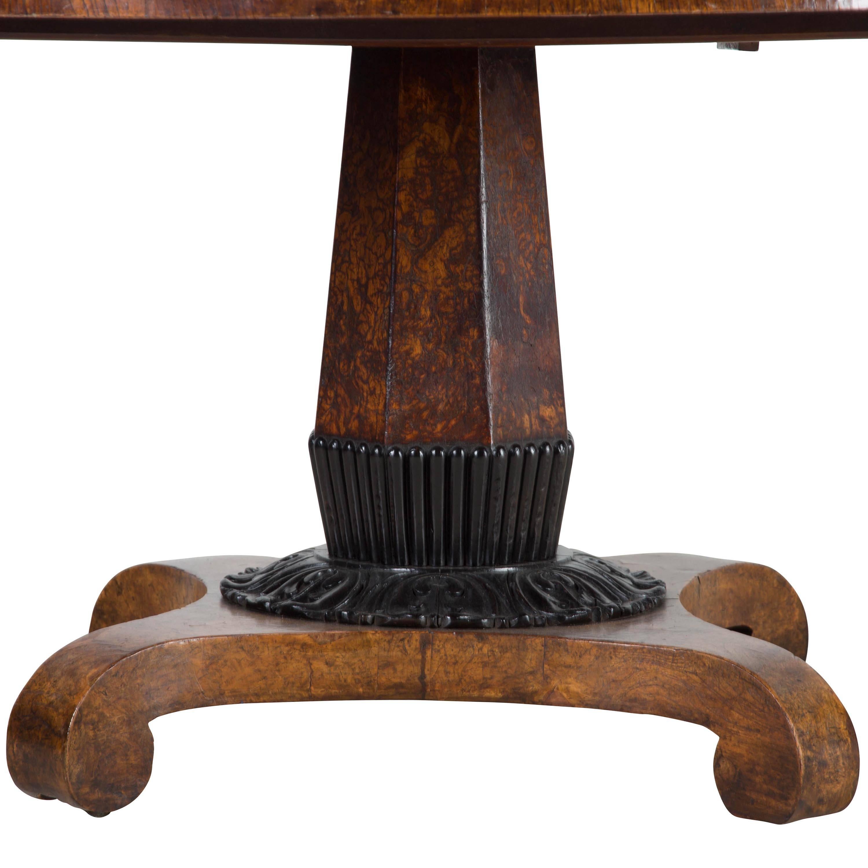 19th Century Burr Elm and Ebony Centre Table In Good Condition In Gloucestershire, GB