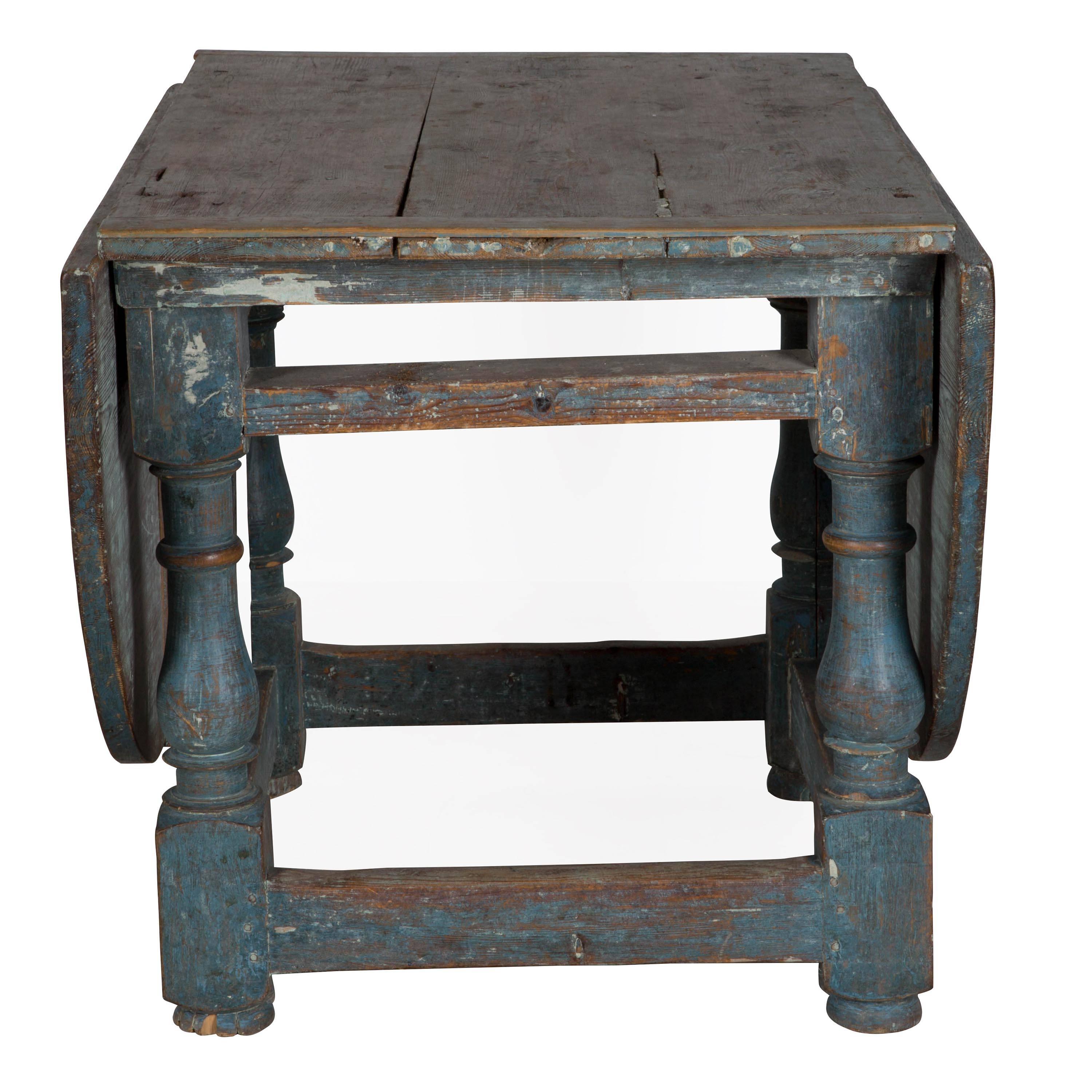18th Century and Earlier 18th Century Swedish Drop-Leaf Dining Table