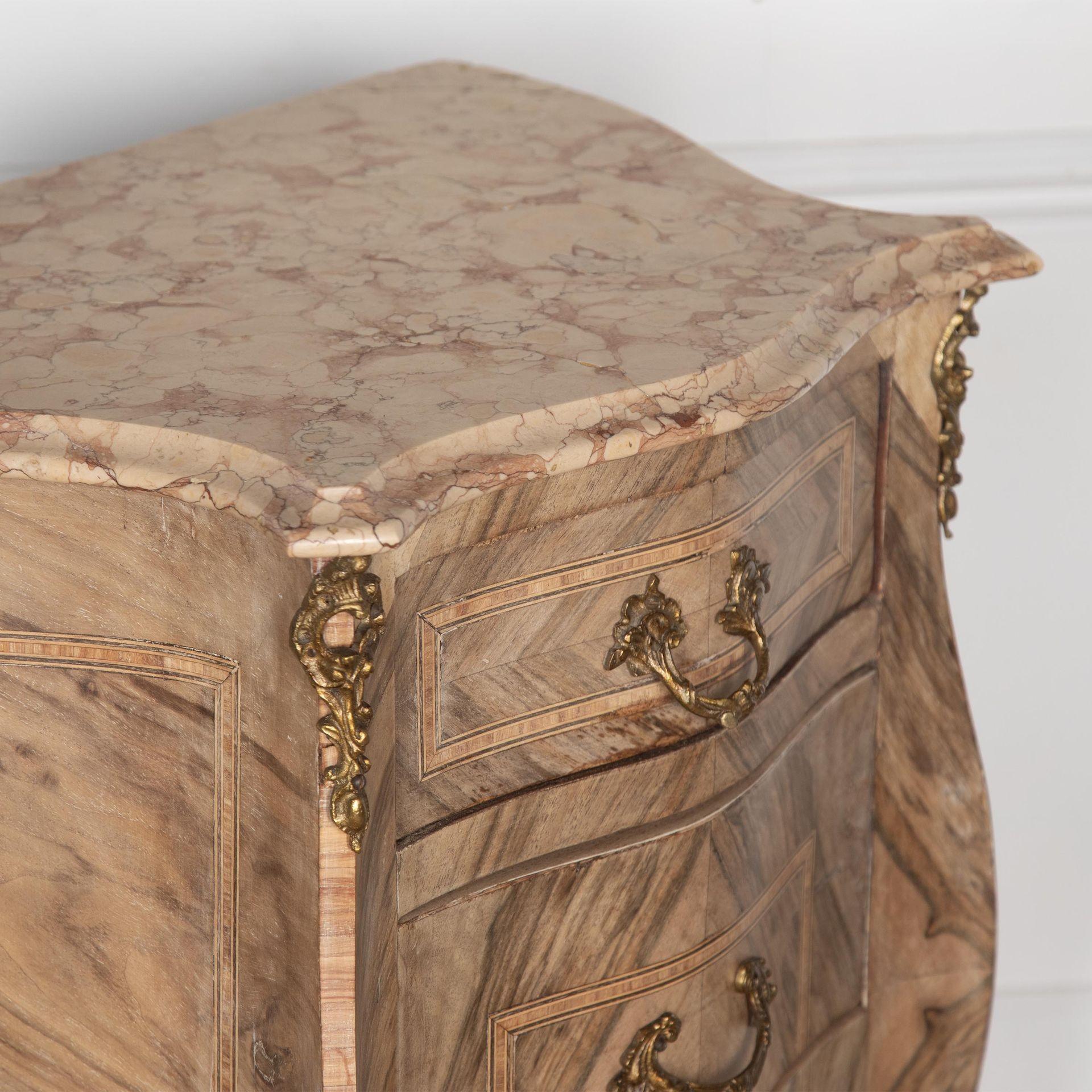 Pair of 20th Century Italian Bleached Marquetry Bedside Commodes For Sale 7