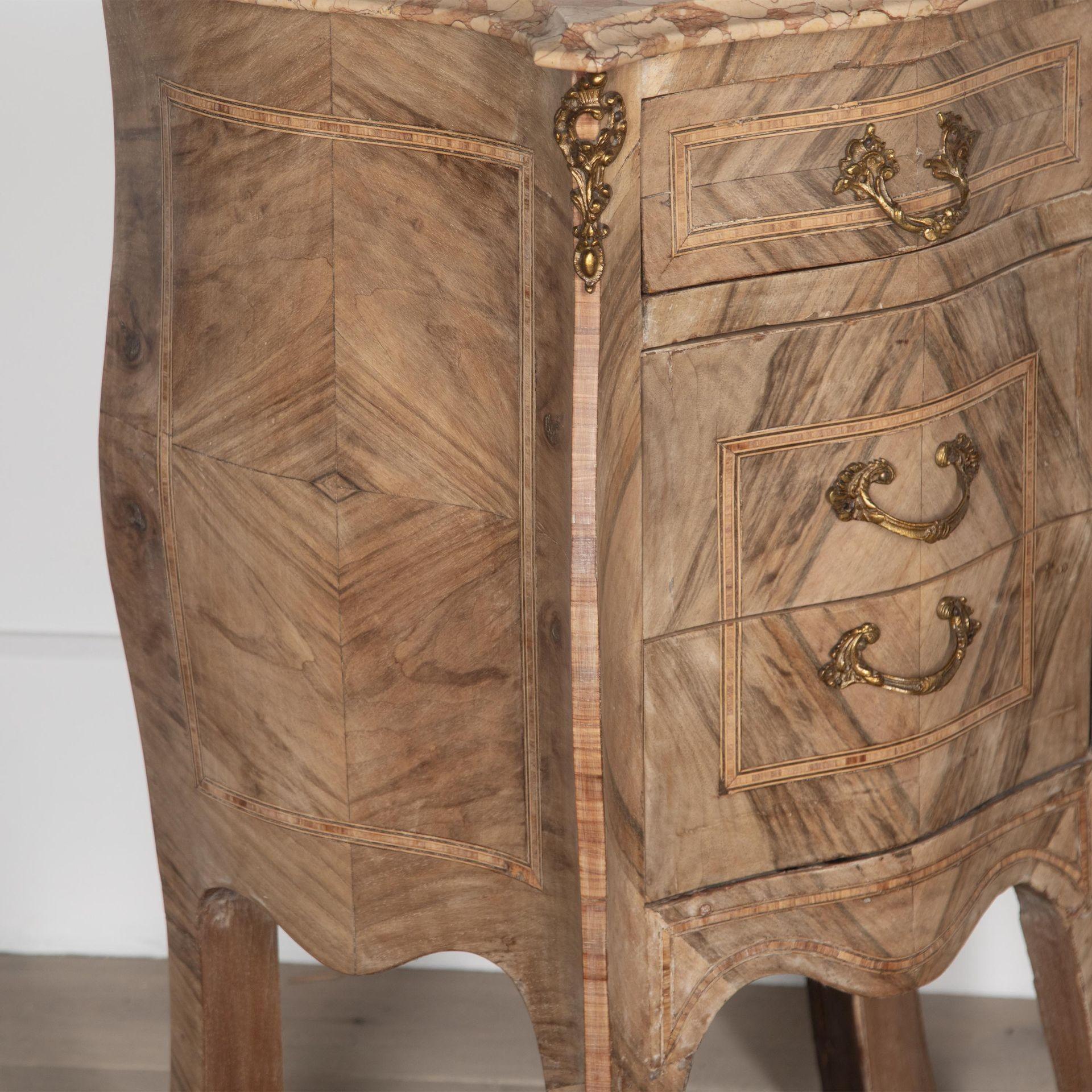 Pair of 20th Century Italian Bleached Marquetry Bedside Commodes For Sale 1