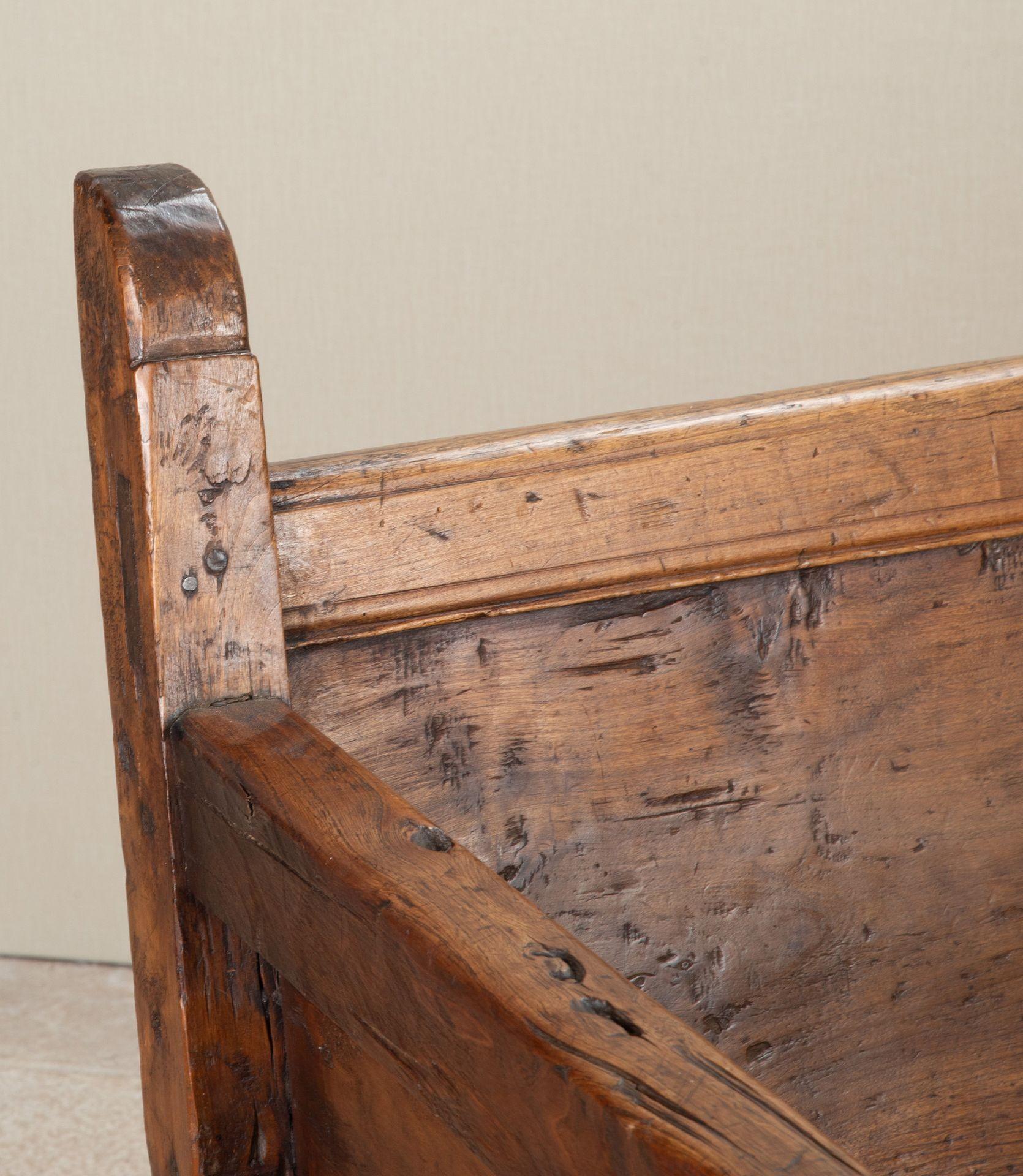 18th Century Spanish Walnut Bench For Sale 2