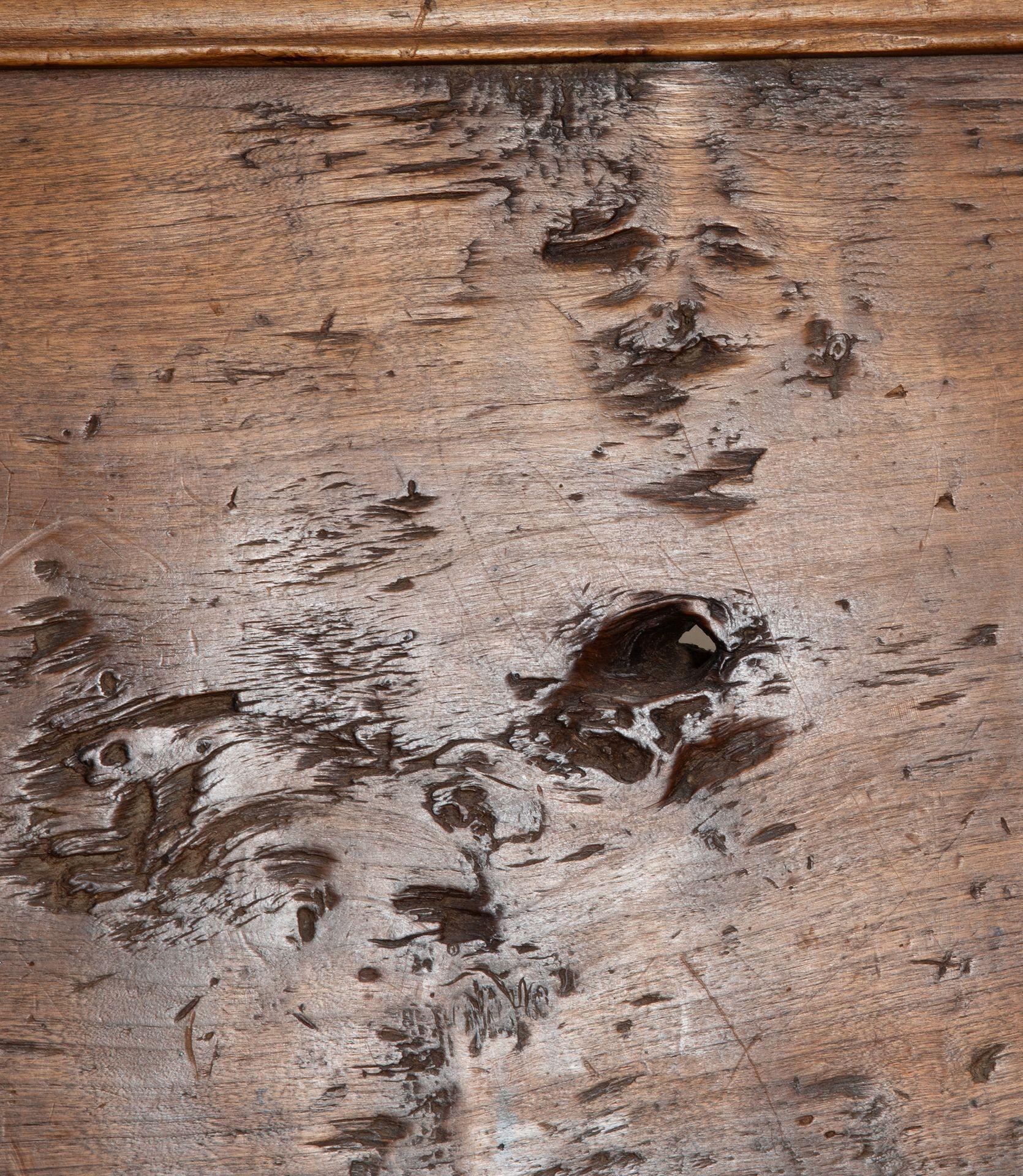 18th Century Spanish Walnut Bench For Sale 3