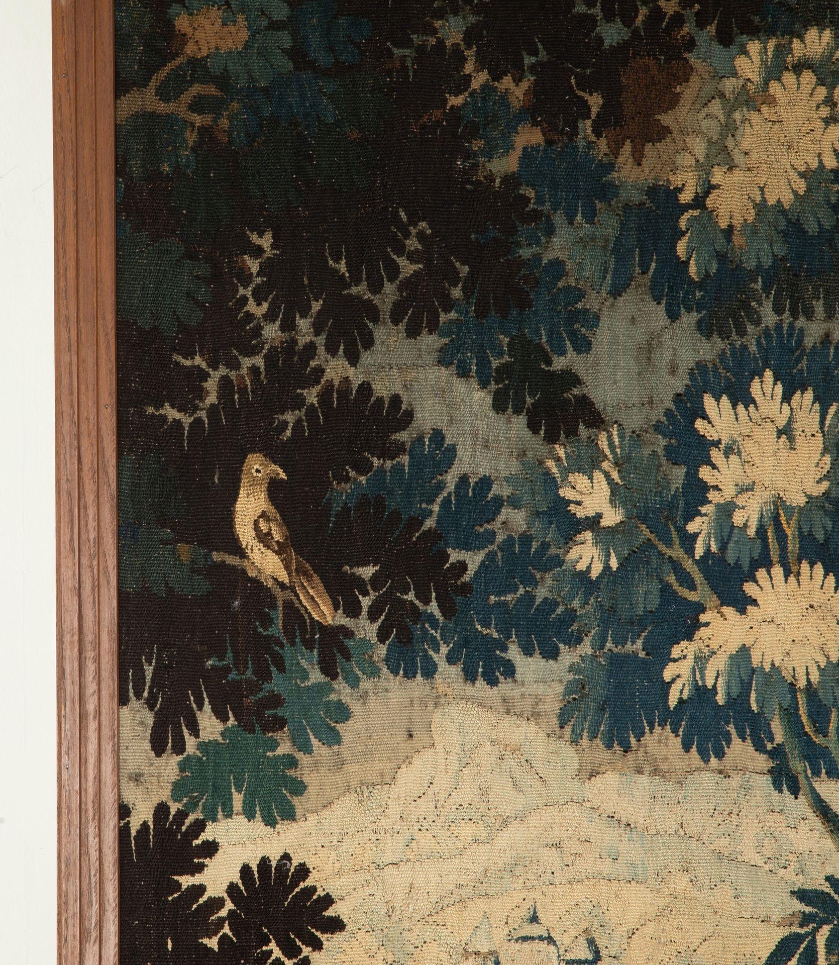 Paar französische gerahmte Aubusson-Wandteppiche aus dem 18. im Angebot 10