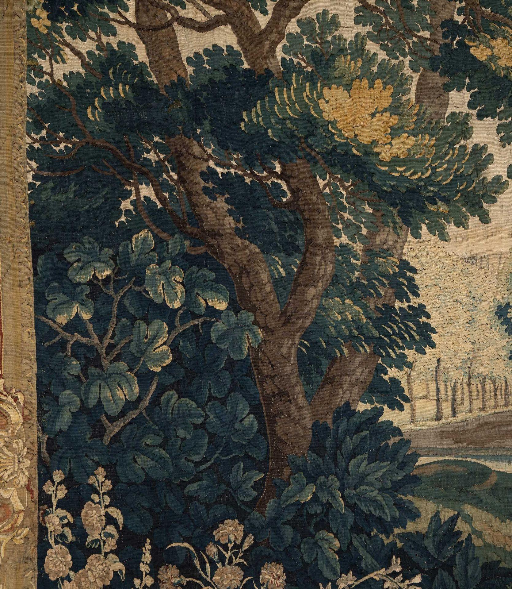 Large Early 18th Century Flemish Tapestry For Sale 5