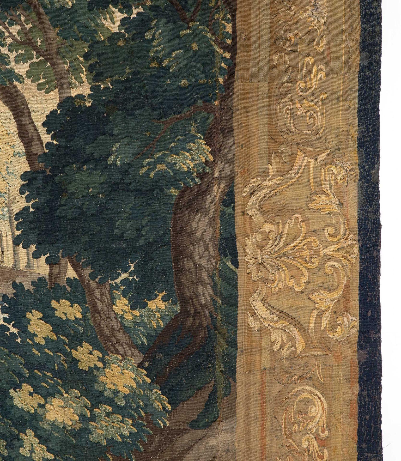 Large Early 18th Century Flemish Tapestry For Sale 1