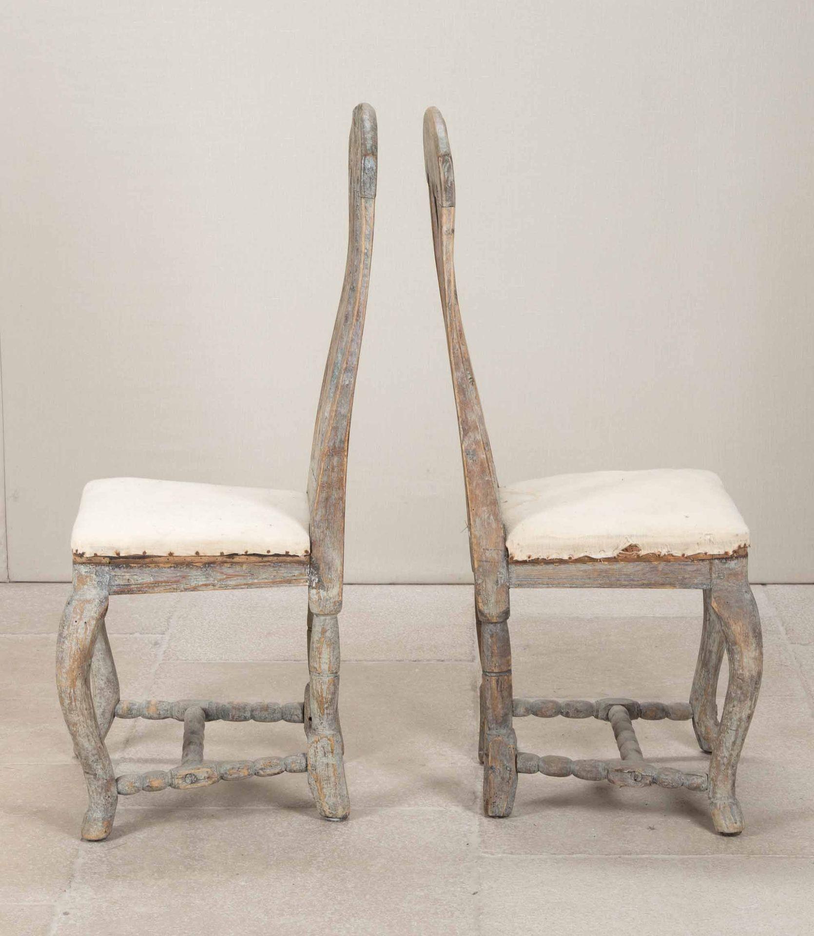 Suédois Paire de chaises d'appoint en pin suédois du XVIIIe siècle en vente