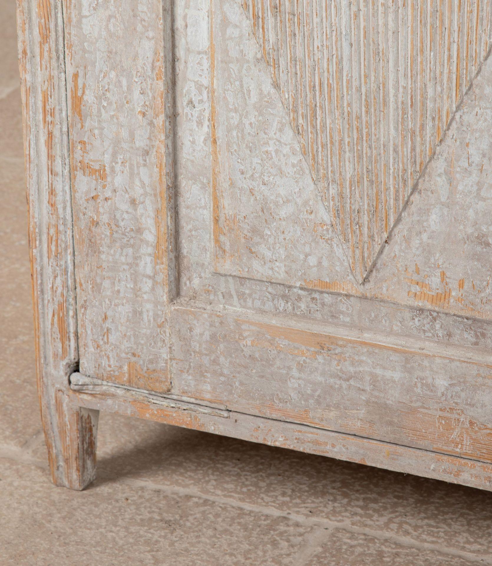 Late 18th Century Swedish Gustavian Buffet For Sale 5