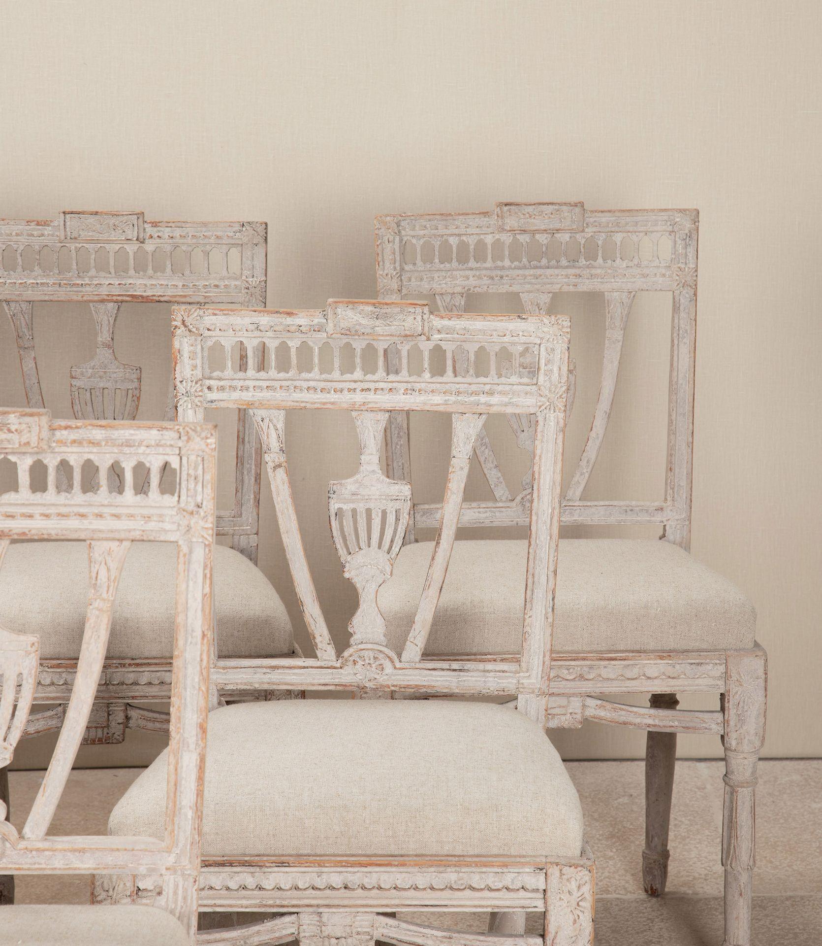 Set of Ten 19th Century Swedish Gustavian Dining Chairs For Sale 2