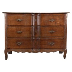 Commodes and Chests of Drawers